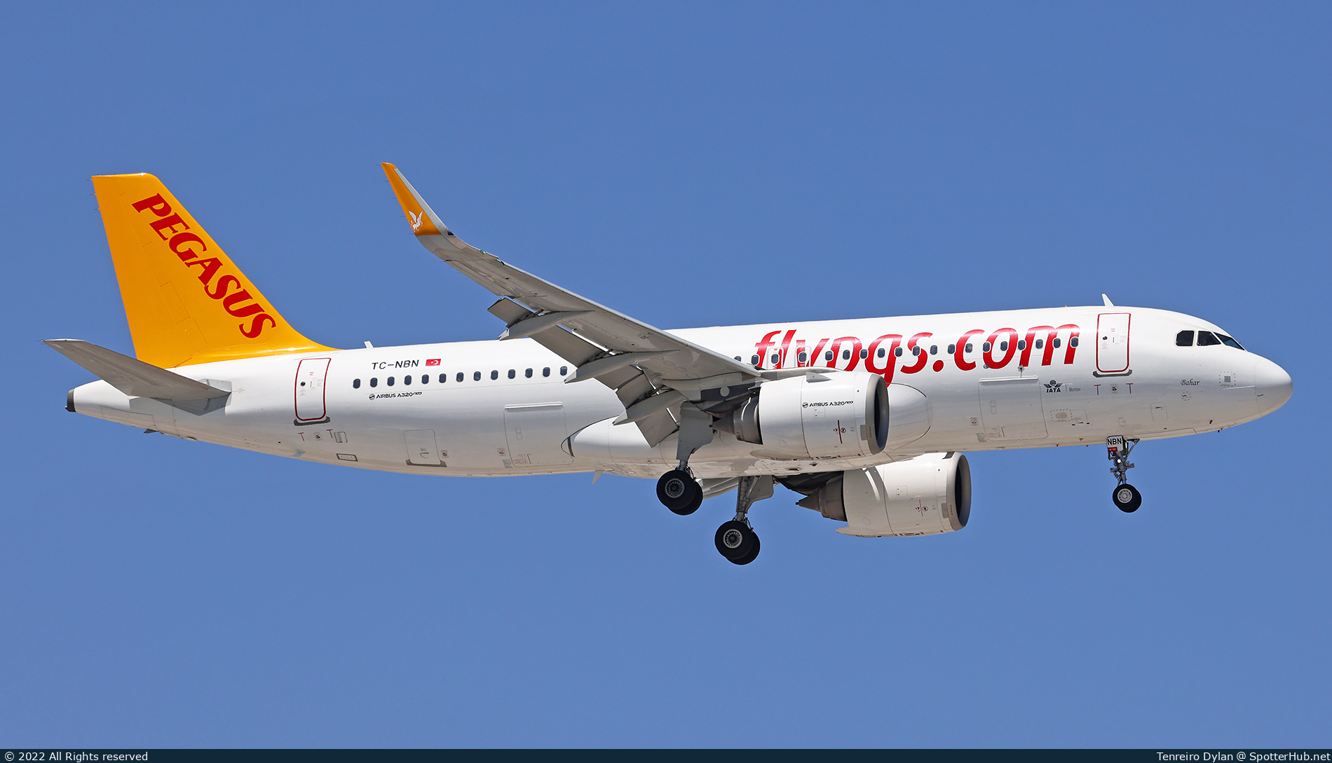 Photo of TC-NBN - Airbus A320-251N operated by Pegasus Airlines