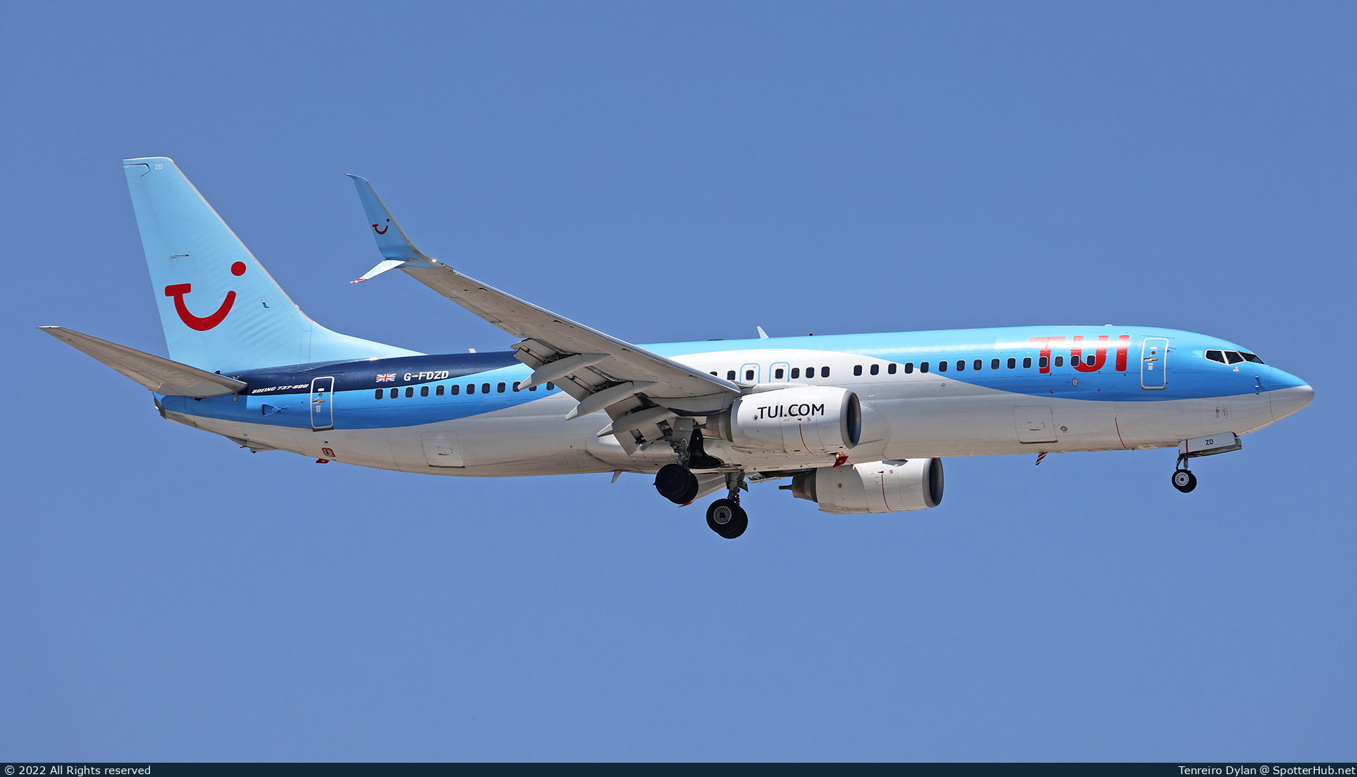 Photo of G-FDZD - Boeing 737-8K5 operated by TUI Airways