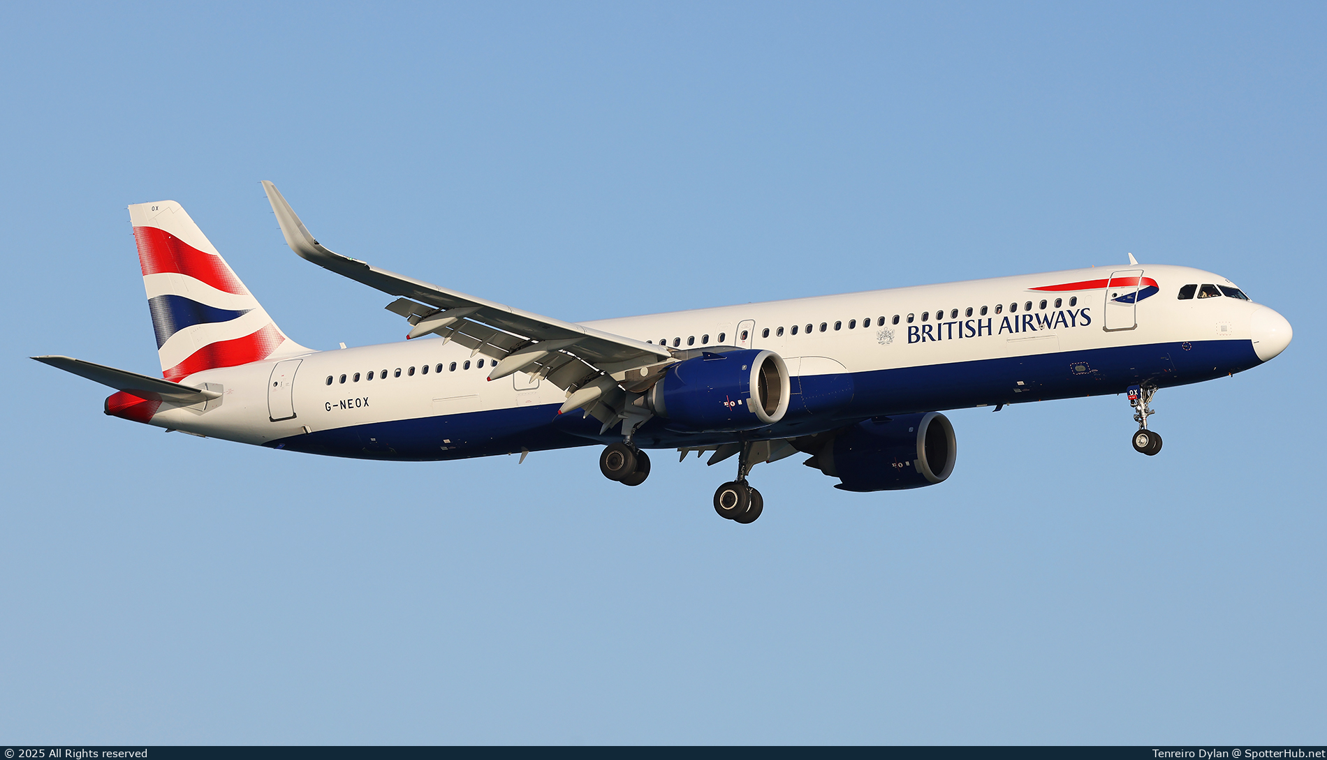Photo of G-NEOX - Airbus A321-251NX operated by British Airways