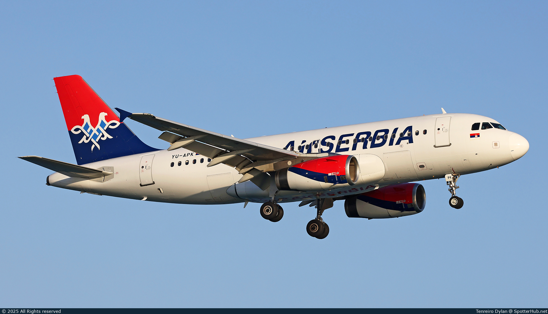 Photo of YU-APK - Airbus A319-132 operated by Air Serbia