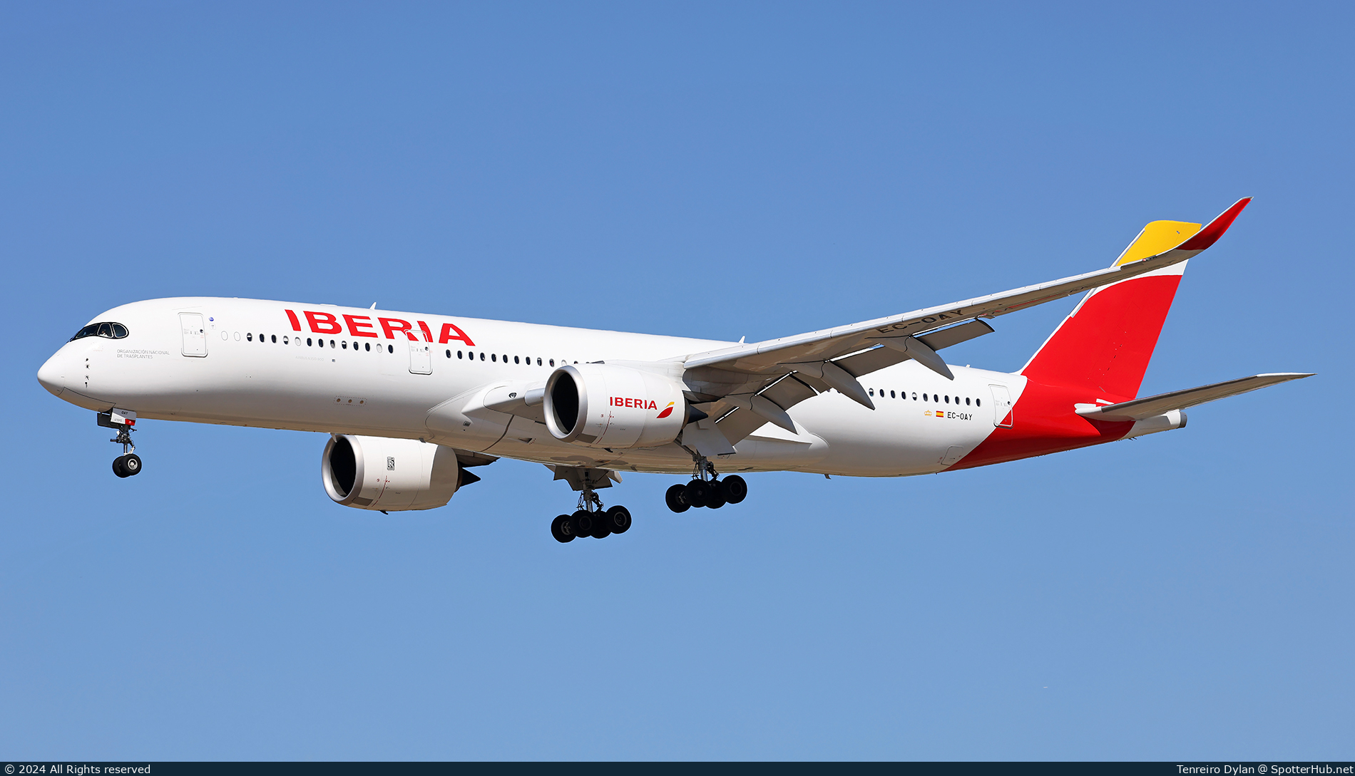 Photo of EC-OAY - Airbus A350-941 operated by Iberia