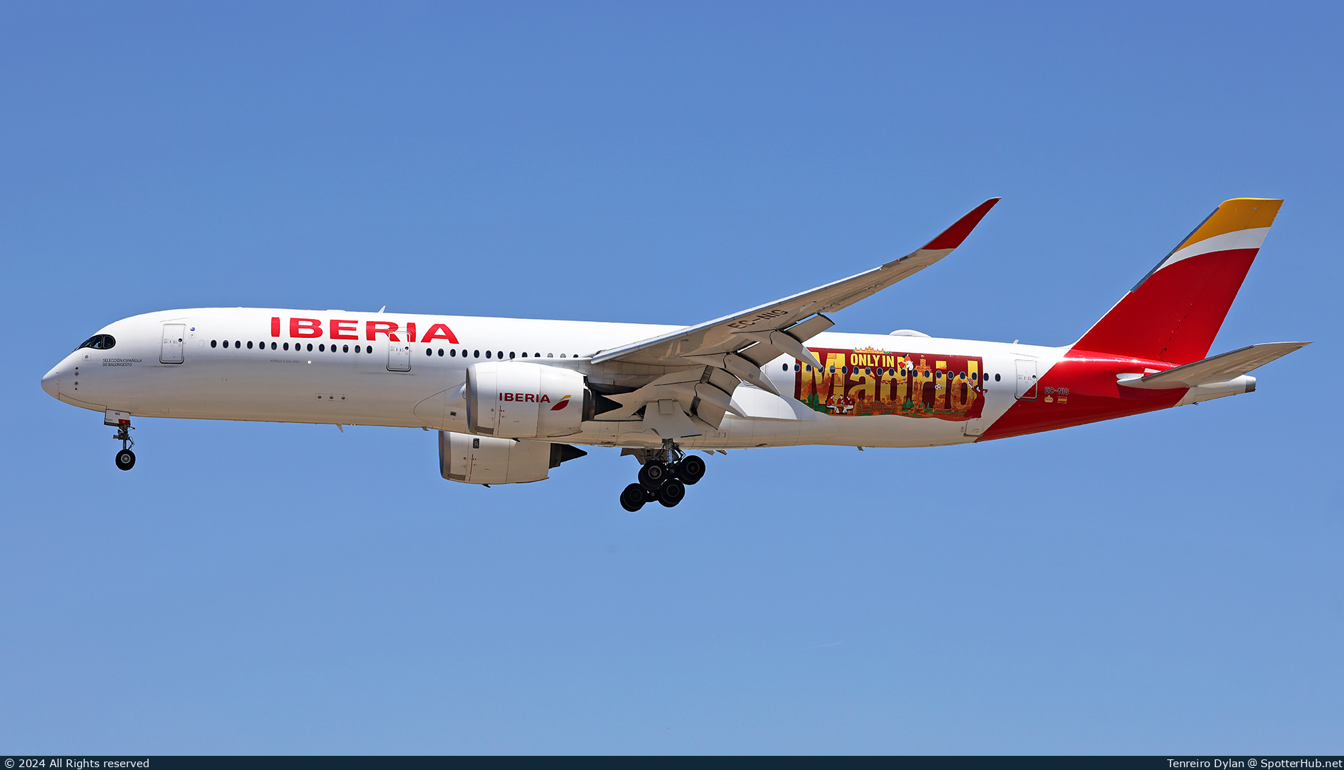 Photo of EC-NIG - Airbus A350-941 operated by Iberia
