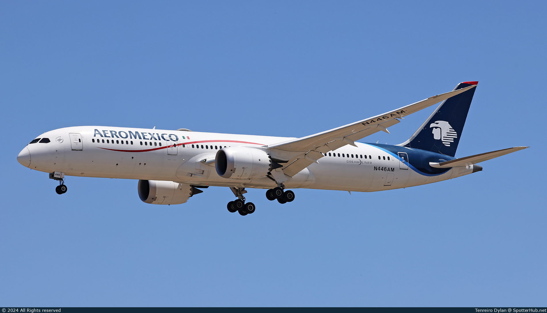 Photo of N446AM - Boeing 787-9 Dreamliner operated by Aeroméxico