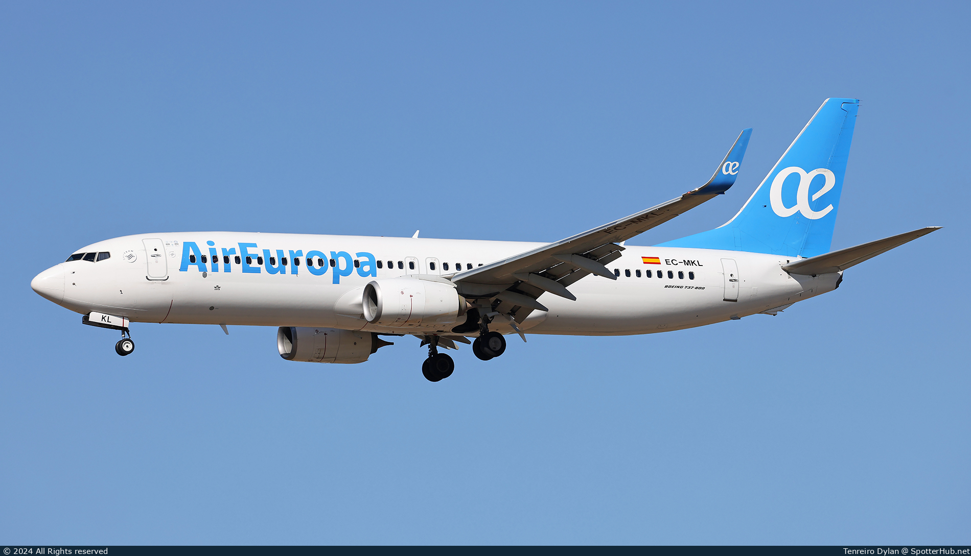Photo of EC-MKL - Boeing 737-85P operated by Air Europa