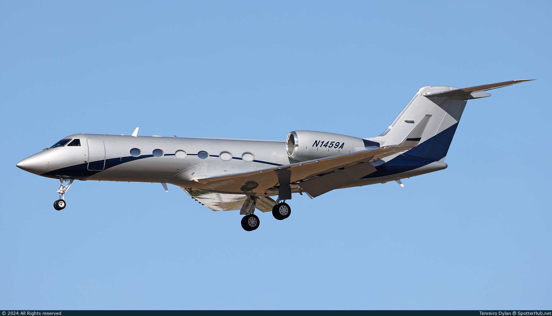 Photo of N1459A - Gulfstream GIV-SP operated by Private