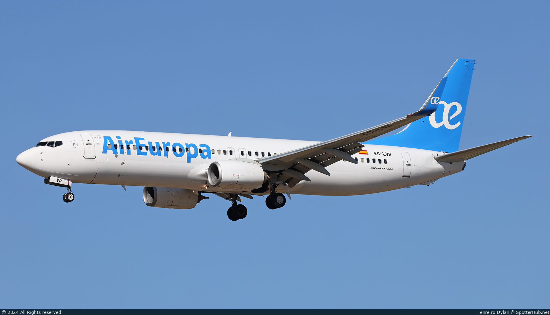 Photo of EC-LVR - Boeing 737-85P operated by Air Europa