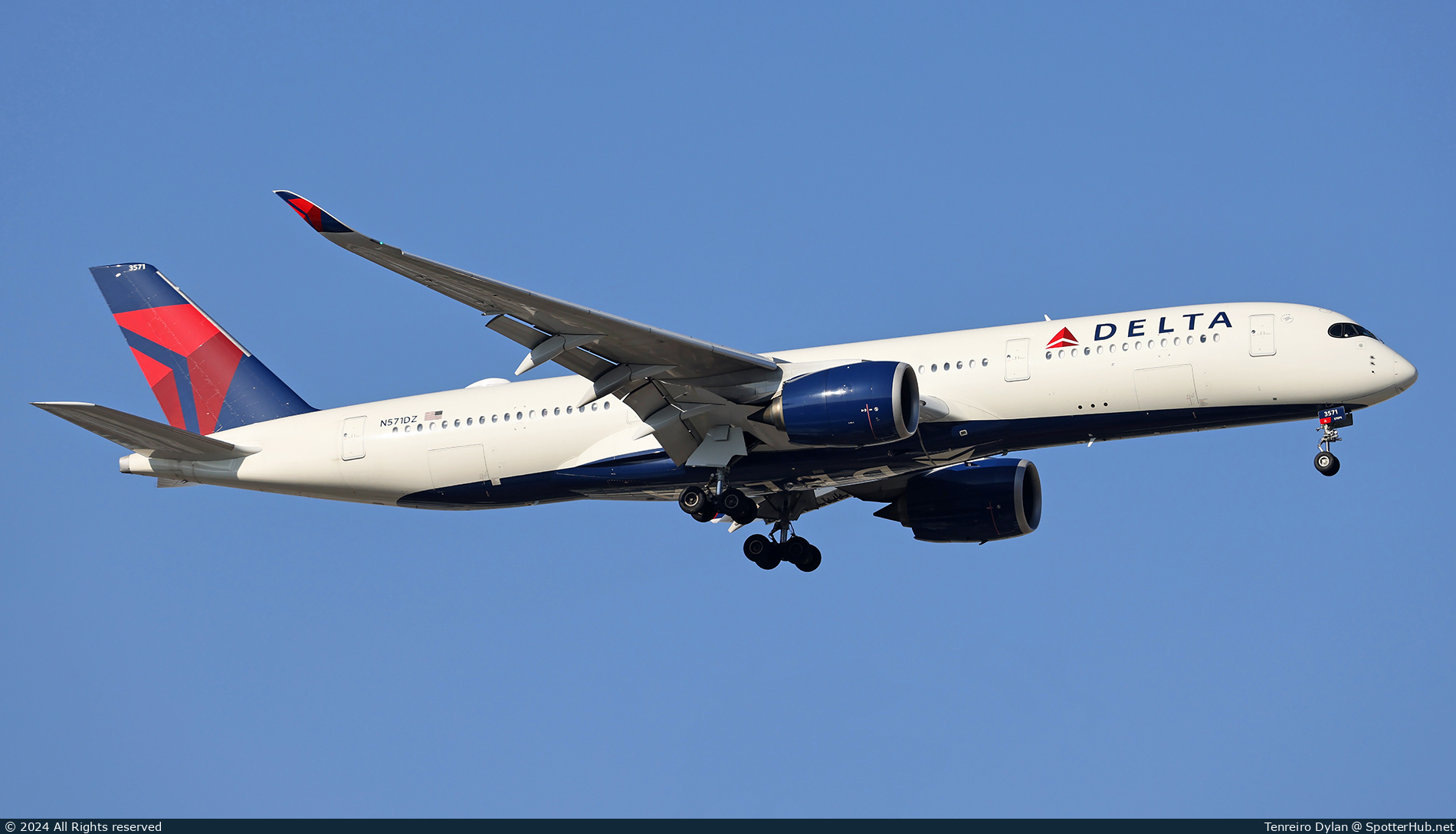 Photo of N571DZ - Airbus A350-941 operated by Delta Air Lines