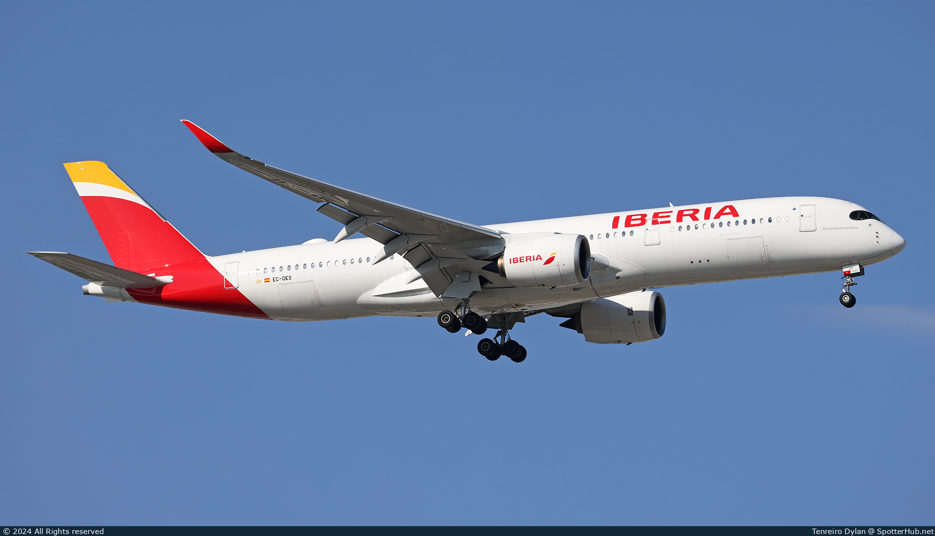 Photo of EC-OES - Airbus A350-941 operated by Iberia