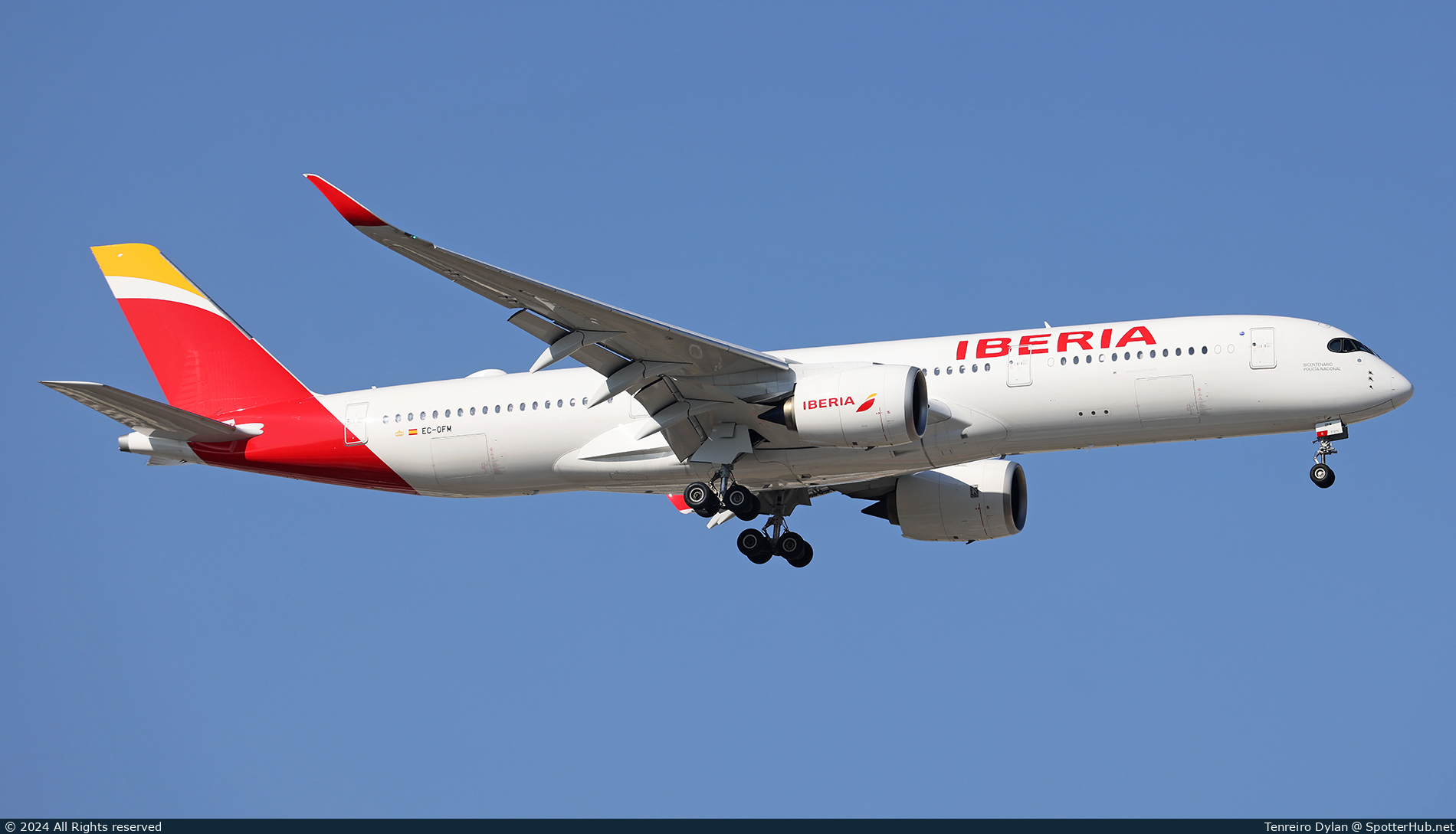 Photo of EC-OFM - Airbus A350-941 operated by Iberia