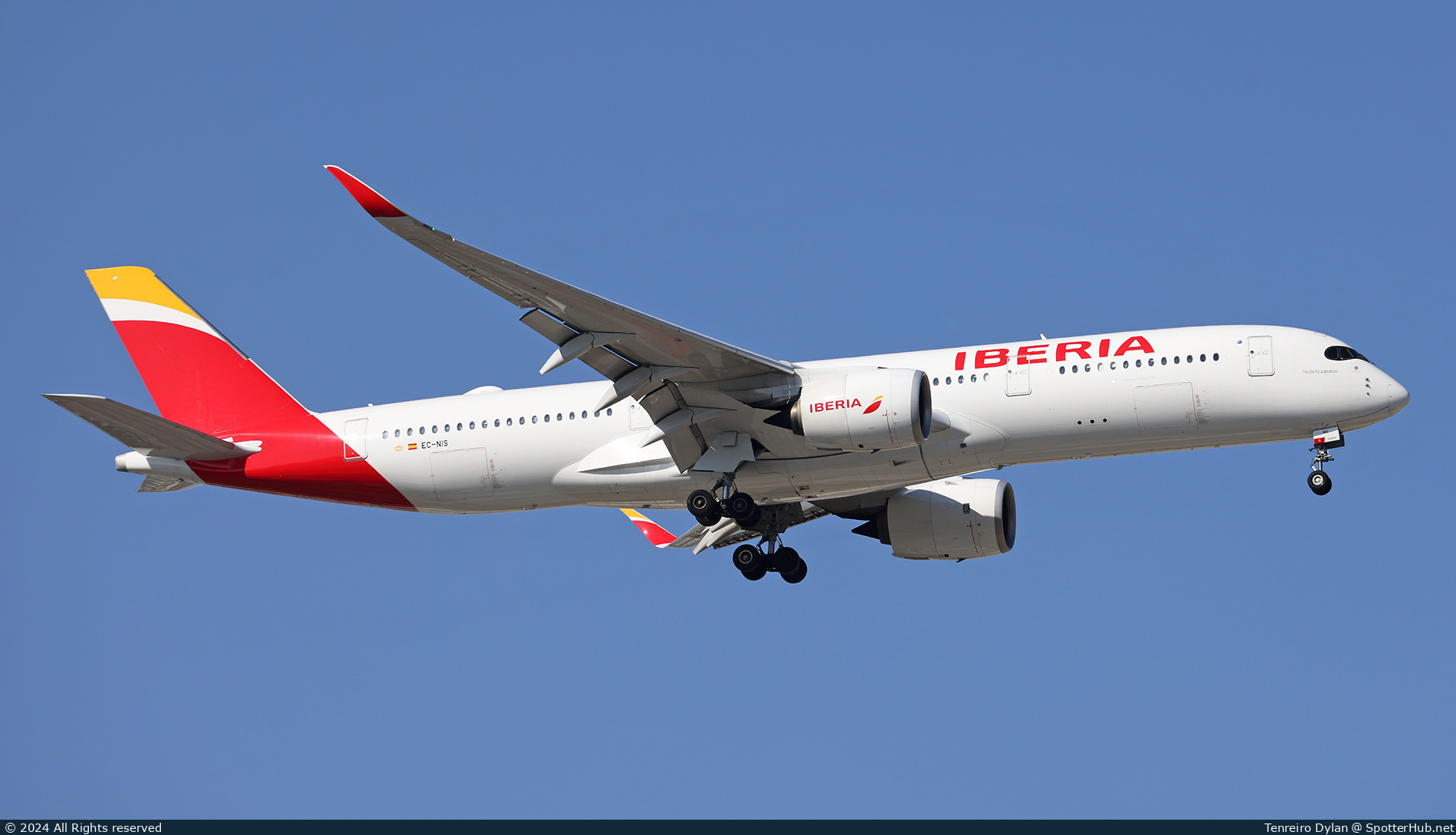Photo of EC-NIS - Airbus A350-941 operated by Iberia