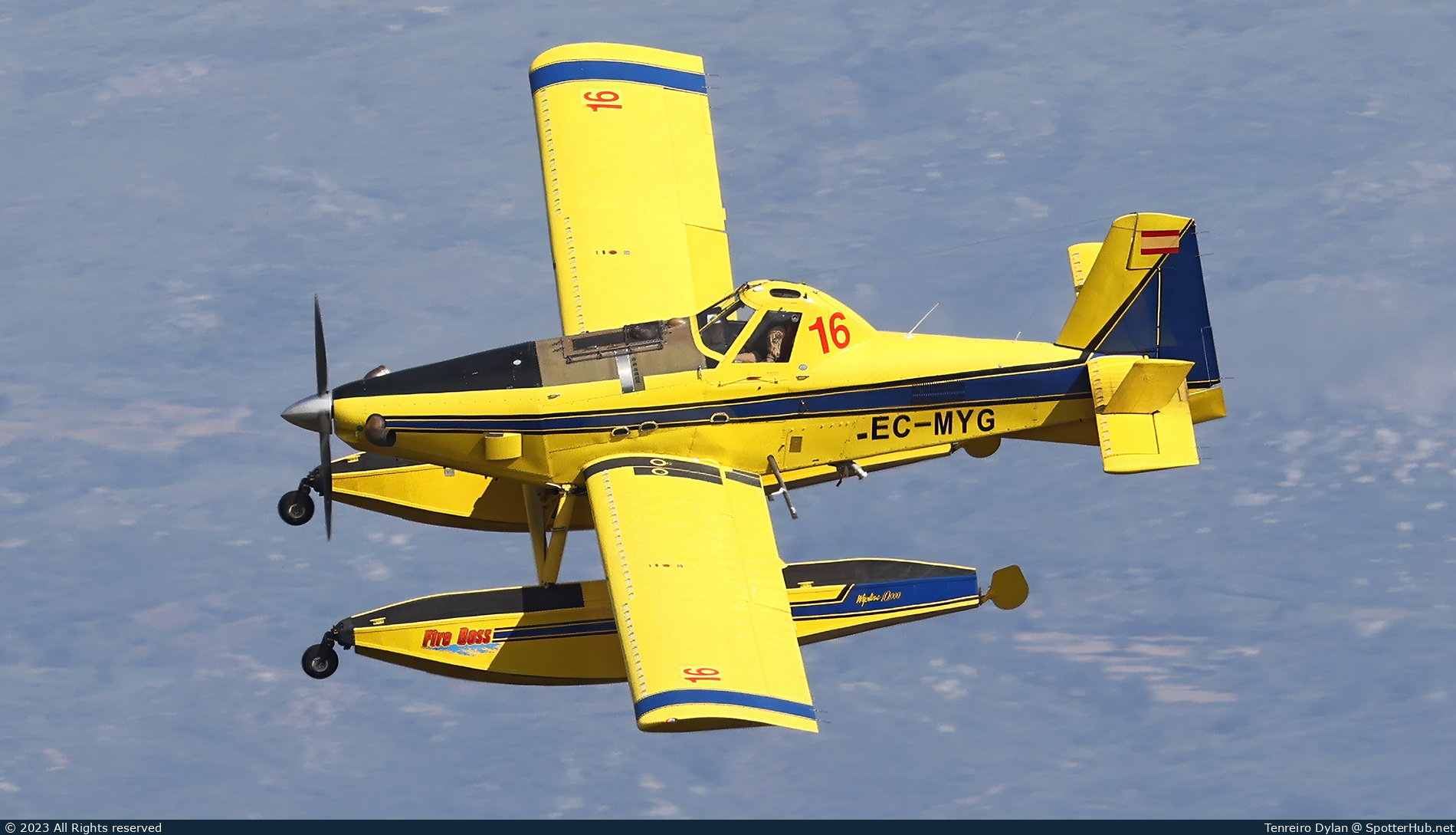 Photo of EC-MYG - Air Tractor AT-802F Fire Boss operated by Avialsa