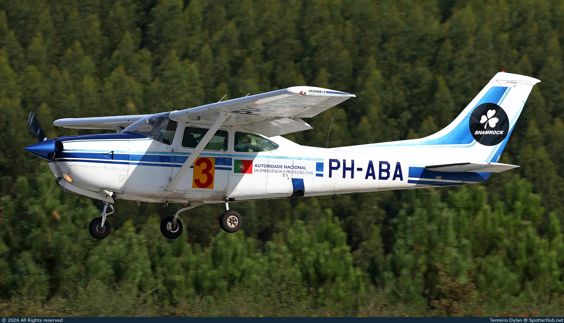 Photo of PH-ABA - Reims-Cessna FR182 Skylane RG operated by Shamrock LDA