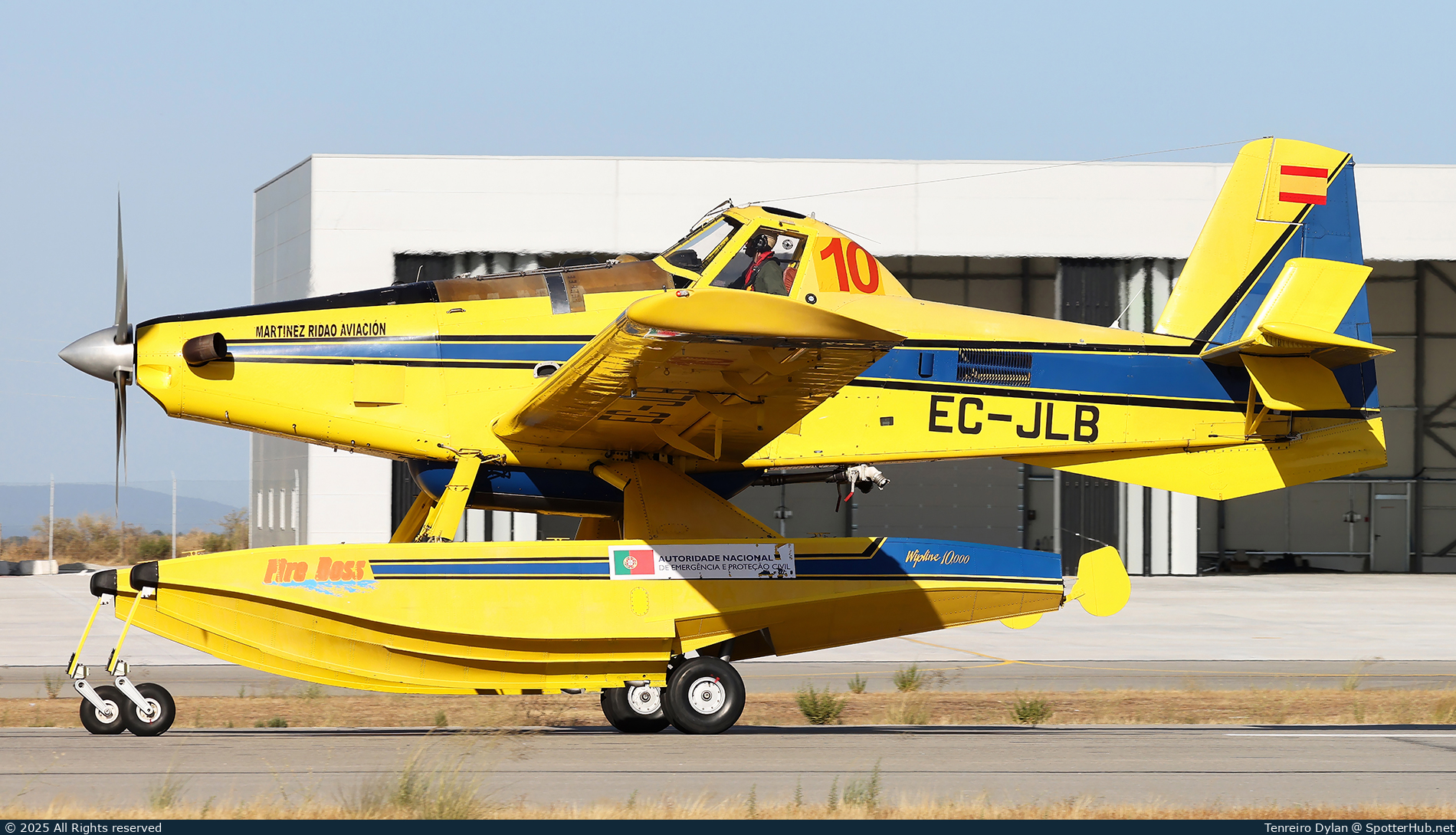 Photo of EC-JLB - Air Tractor AT-802F Fire Boss operated by Martínez Ridao Aviación