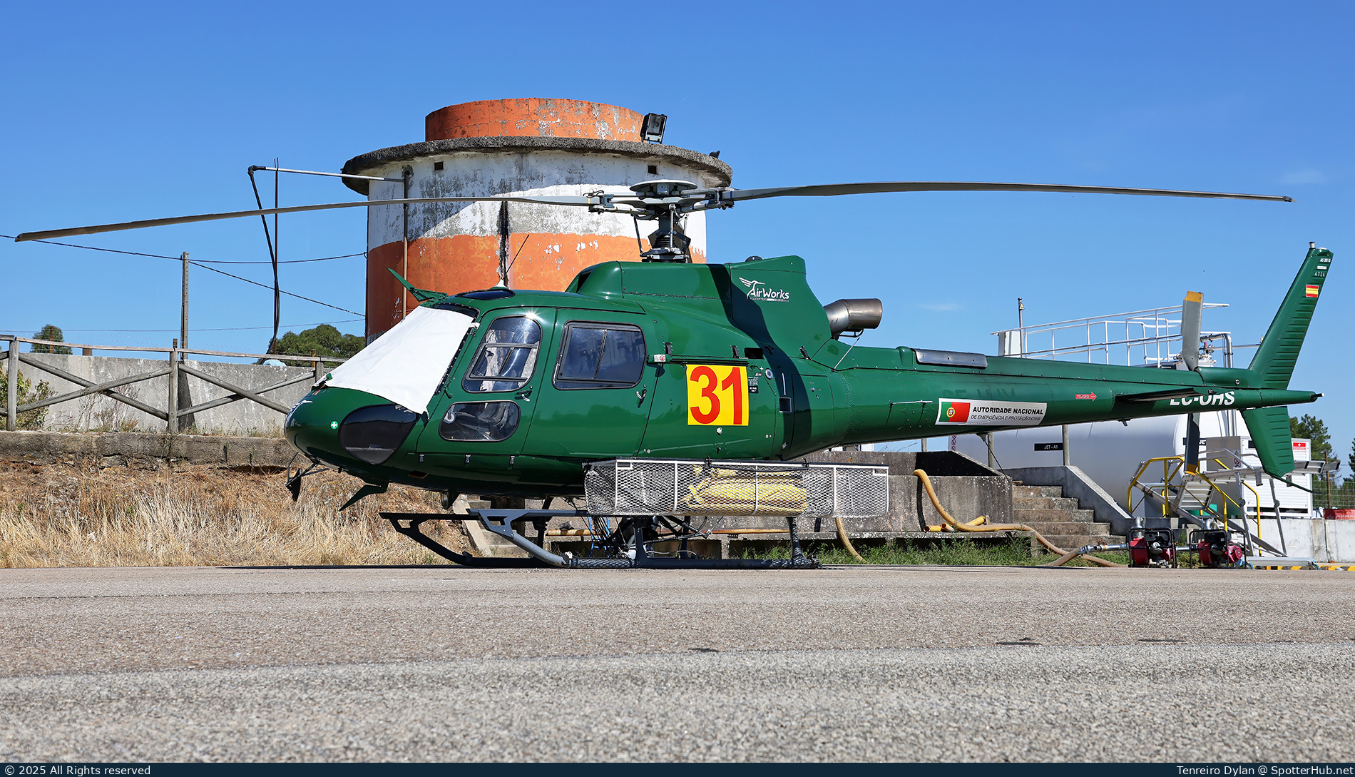 Photo of EC-OHS - Eurocopter AS350B3 Écureuil operated by AirWorks Helicopters