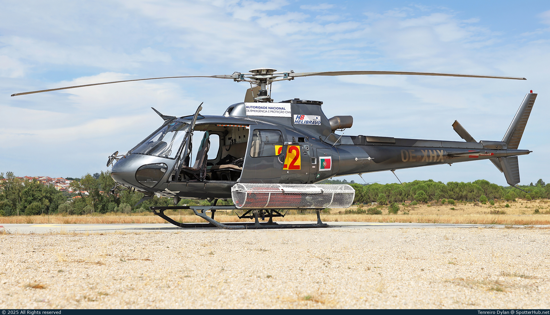 Photo of OE-XHX - Eurocopter AS350B3 Écureuil operated by Helibravo Aviação
