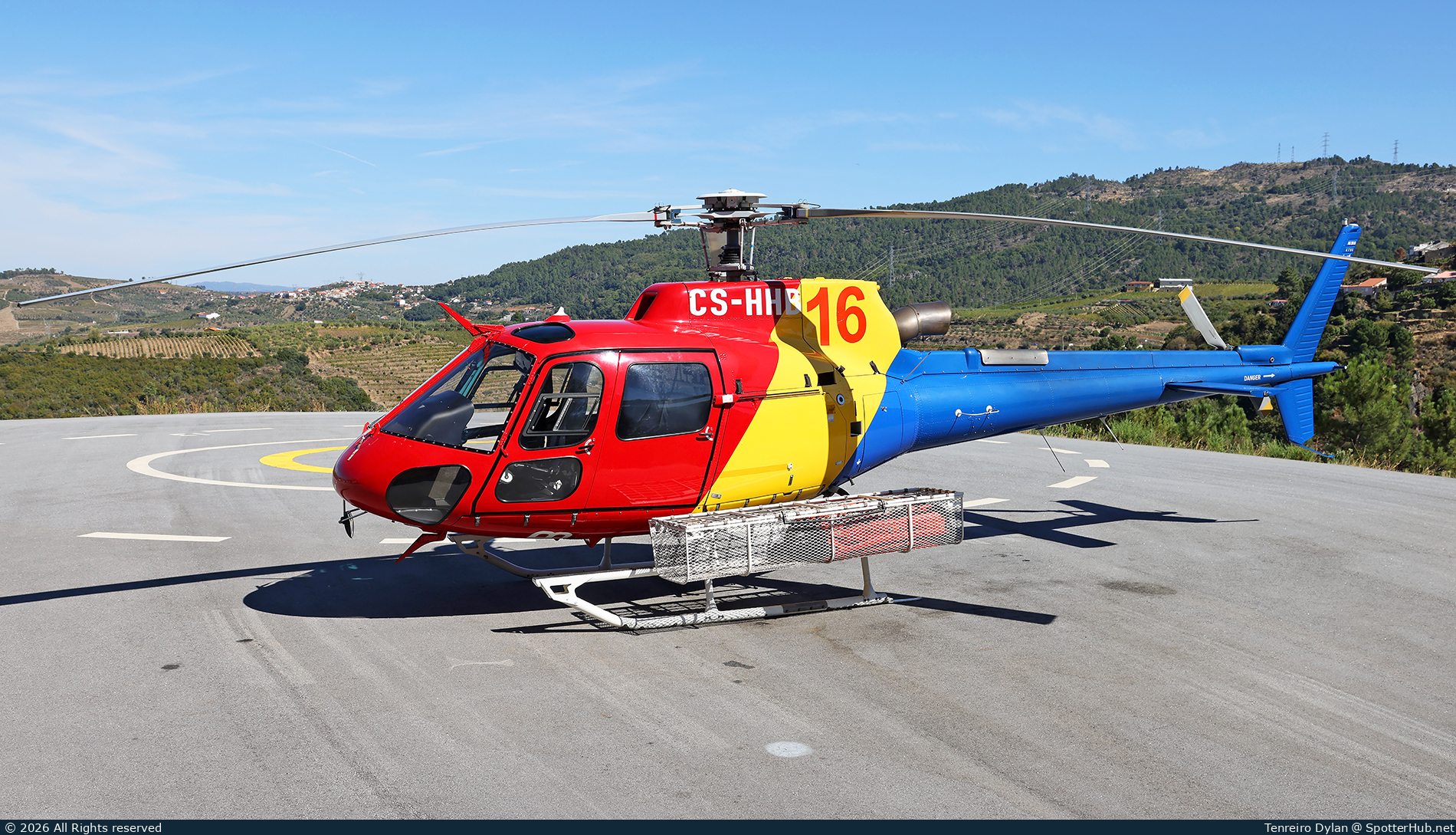 Photo of CS-HHB - Eurocopter AS350B3 Écureuil operated by HTA Helicópteros