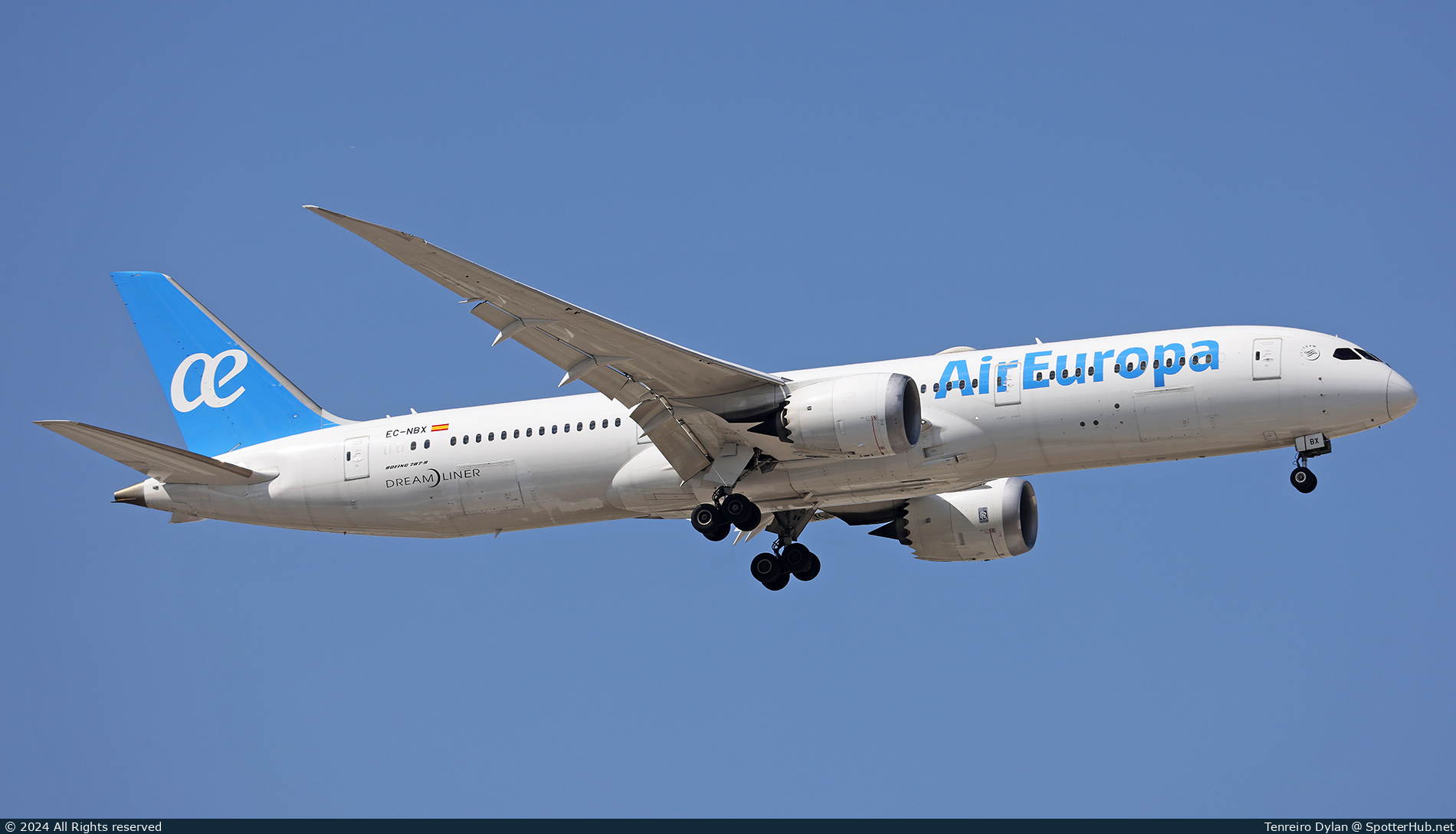 Photo of EC-NBX - Boeing 787-9 Dreamliner operated by Air Europa