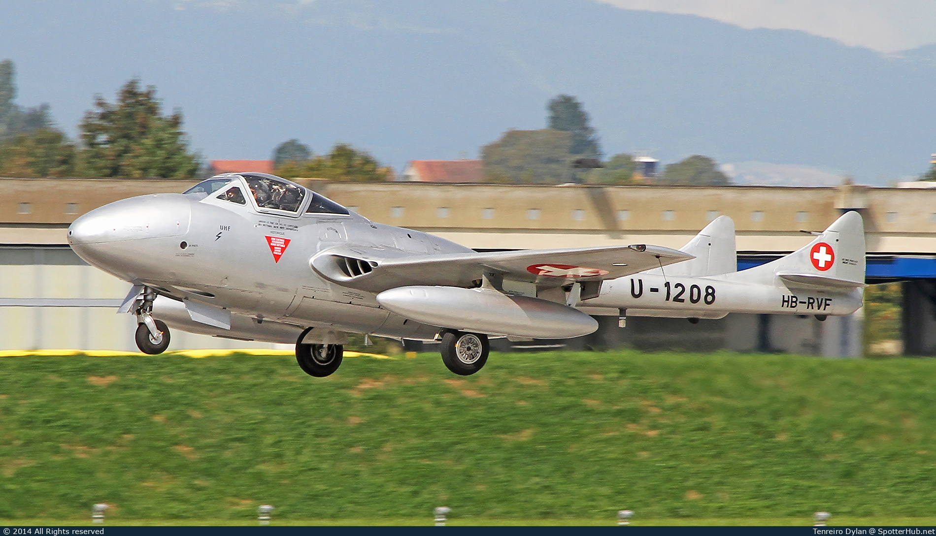 Photo of HB-RVF - De Havilland DH-100 Vampire T.55 operated by Fliegermuseum Altenrhein