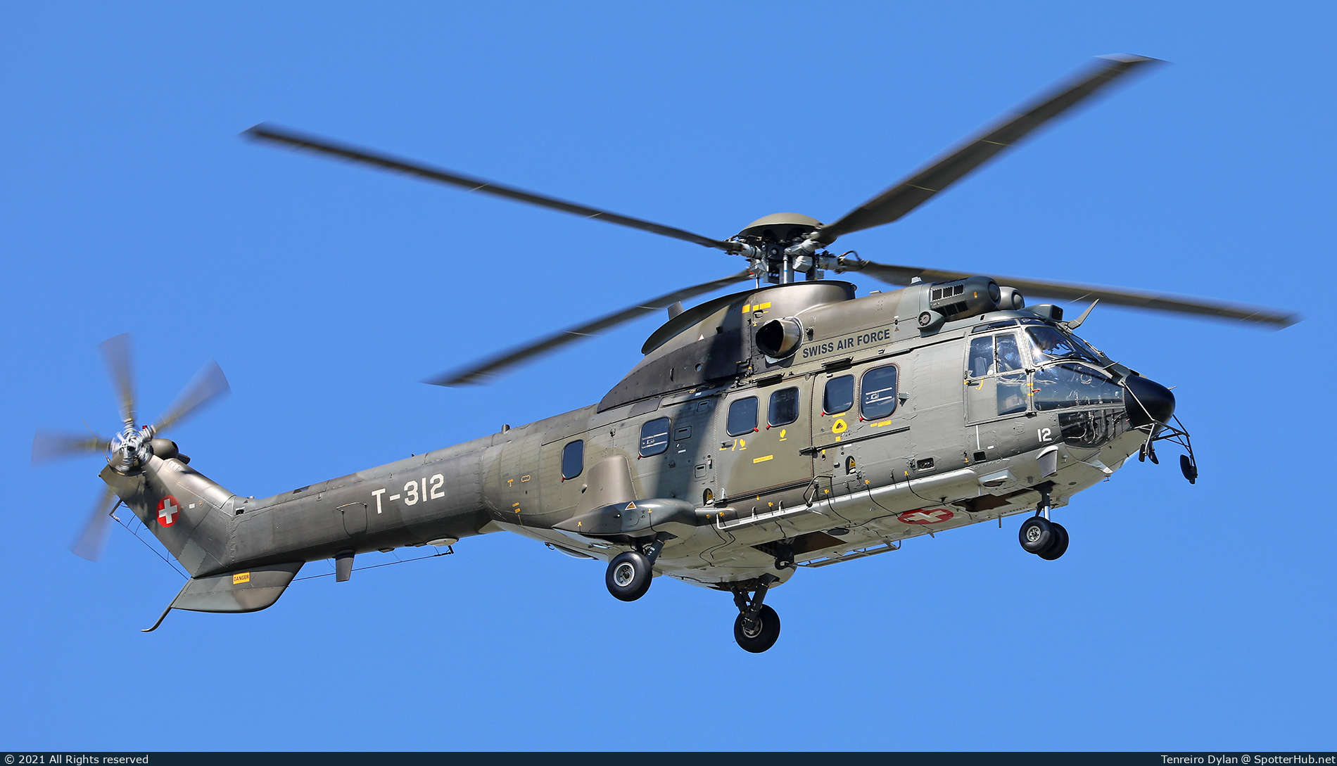 Photo of T-312 - Aérospatiale AS332M1 Super Puma operated by Swiss Air Force