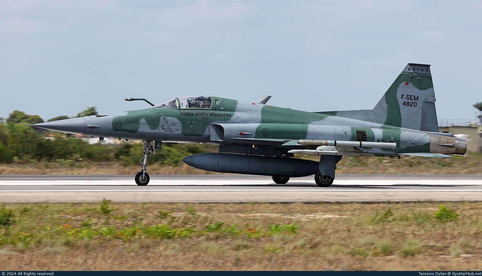 Photo of FAB4820 - Northrop F-5EM Tiger II operated by Brazilian Air Force