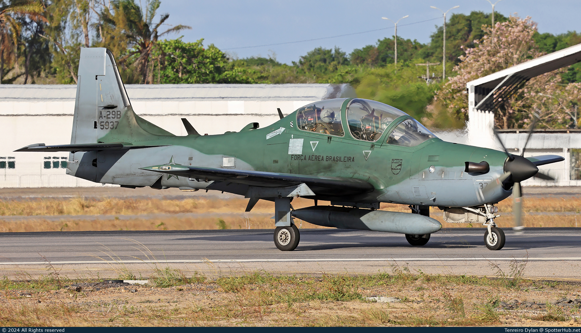 Photo of FAB5937 - Embraer A-29B Super Tucano operated by Brazilian Air Force