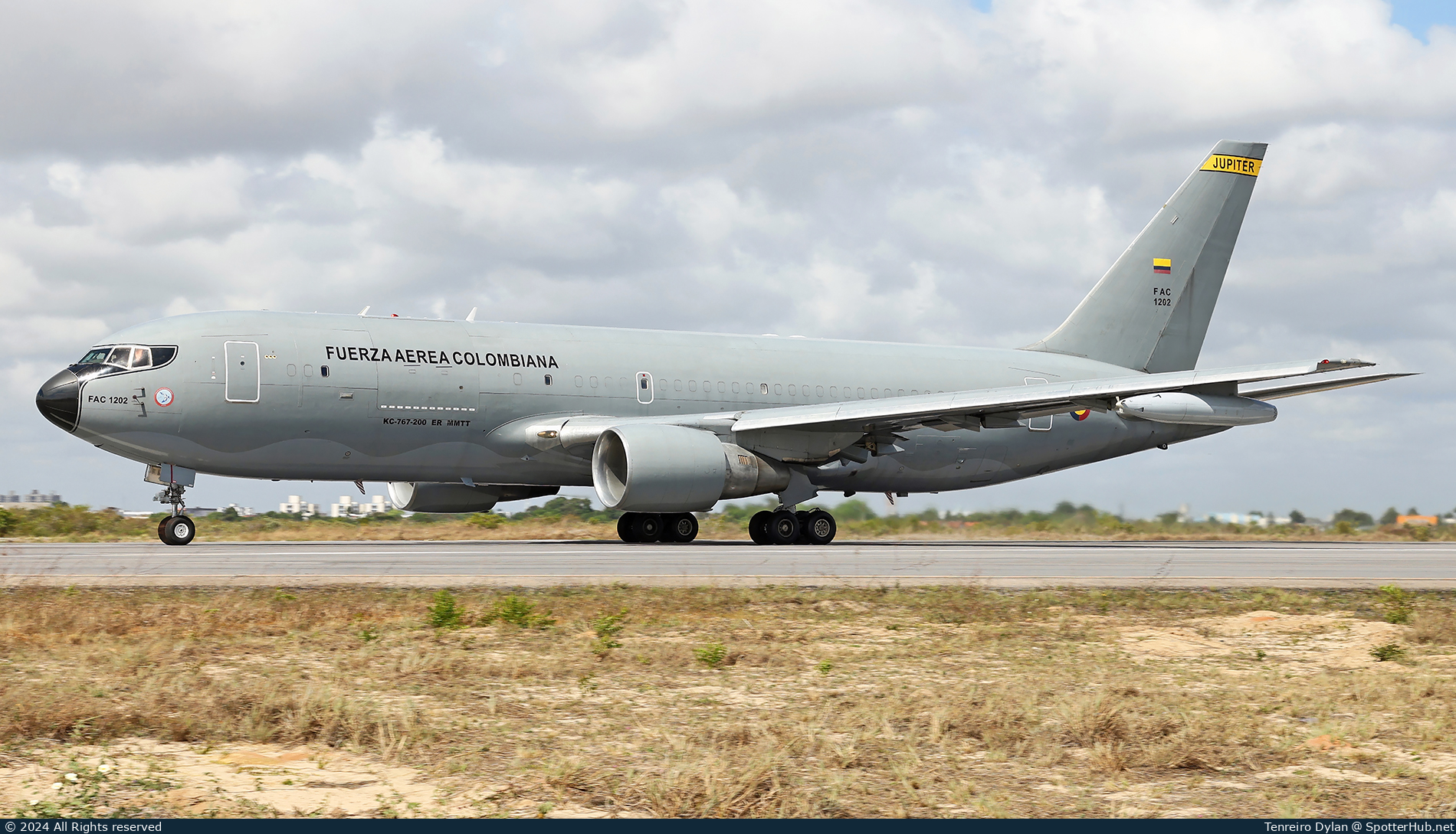 Photo of FAC1202 - Boeing 767-2J6(ER)(MMTT) operated by Colombian Aerospace Force