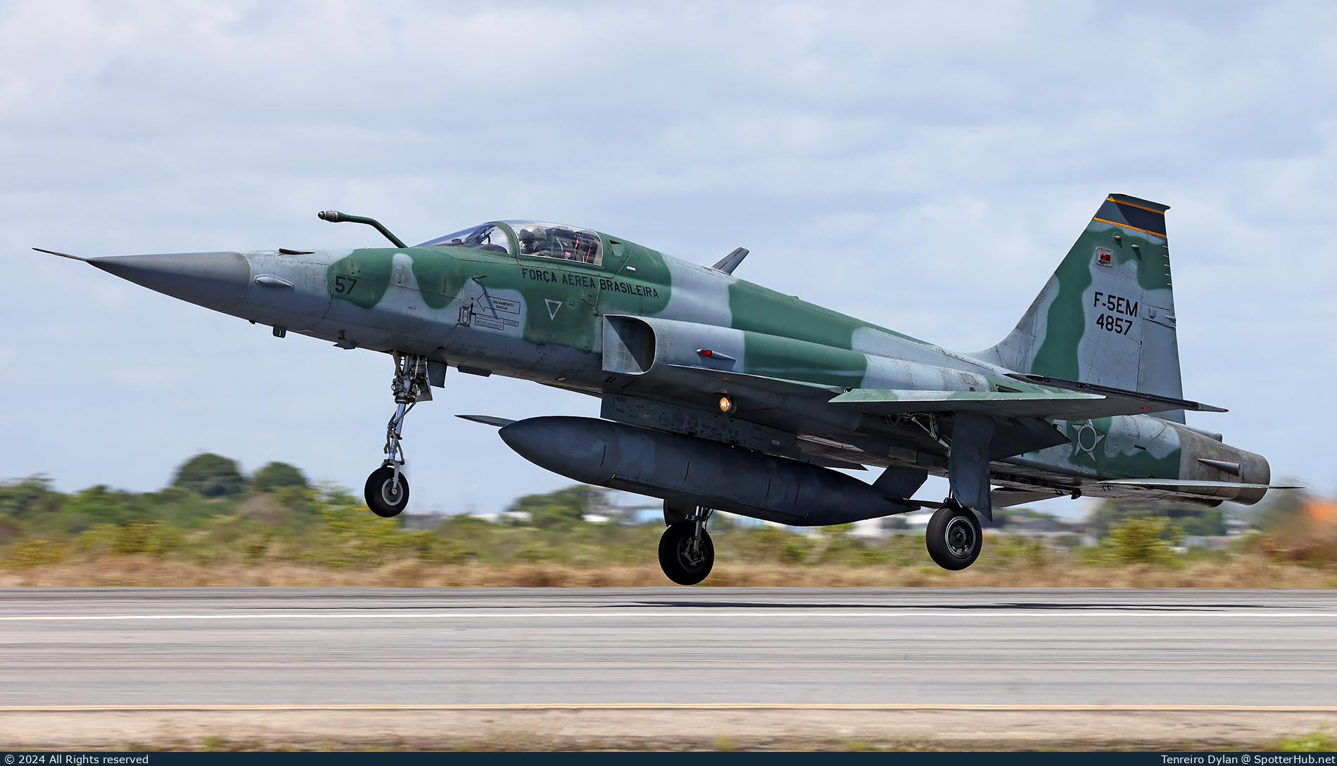 Photo of FAB4857 - Northrop F-5EM Tiger II operated by Brazilian Air Force
