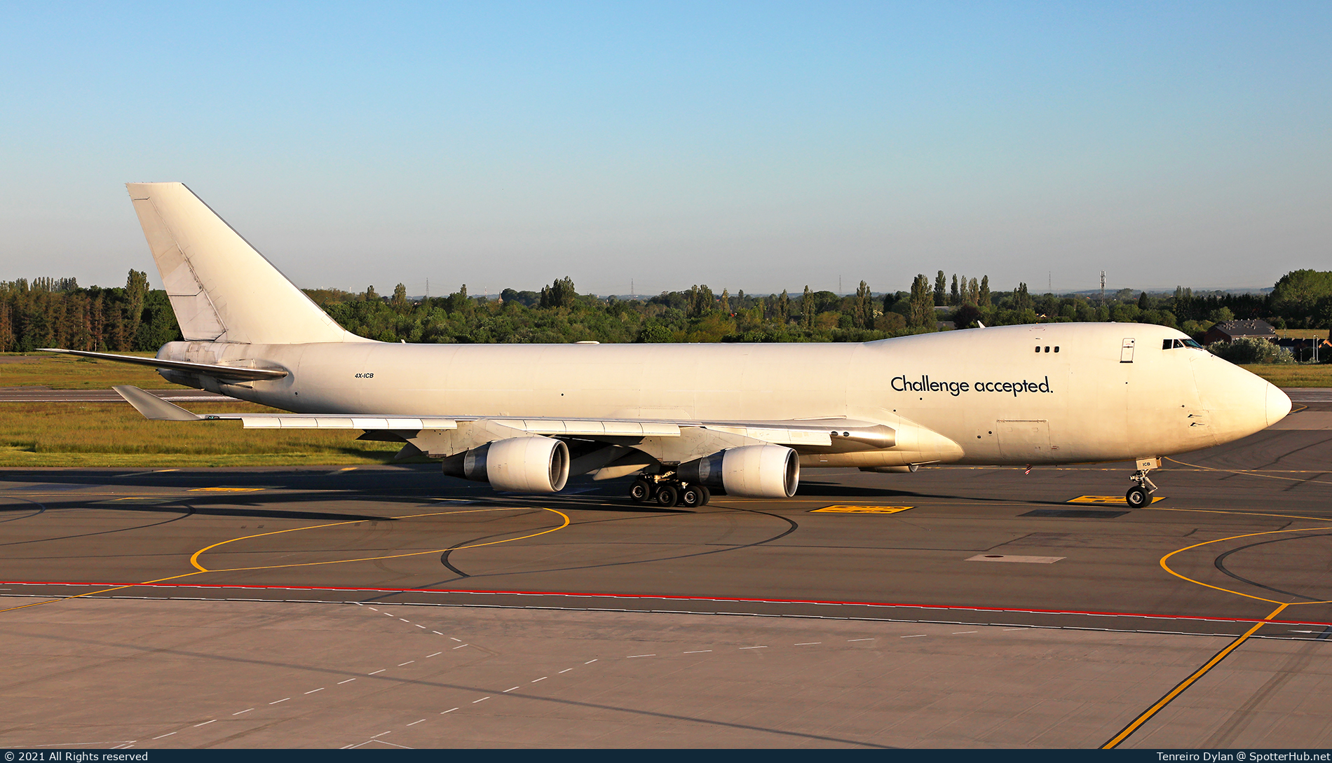 Photo of 4X-ICB - Boeing 747-412F operated by CAL Cargo Air Lines