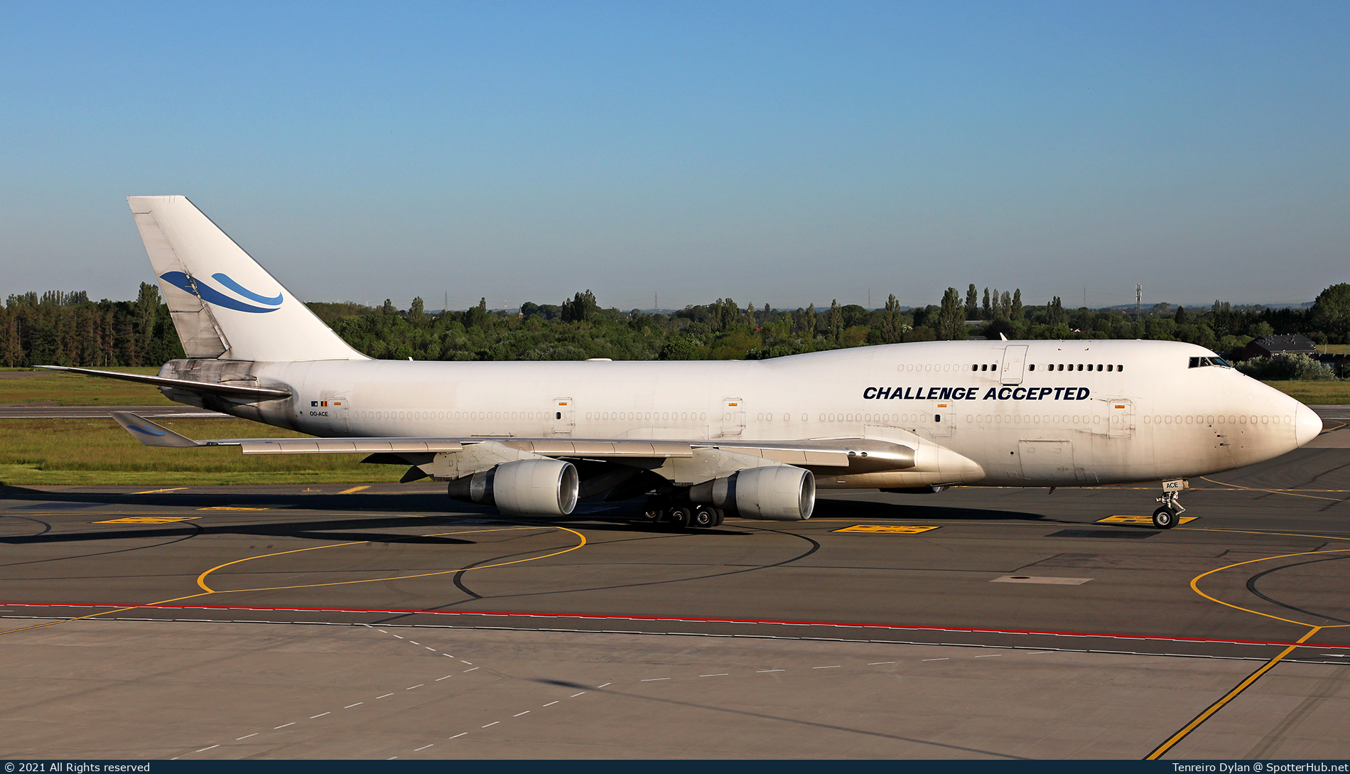 Photo of OO-ACE - Boeing 747-412(BCF) operated by Challenge Airlines BE