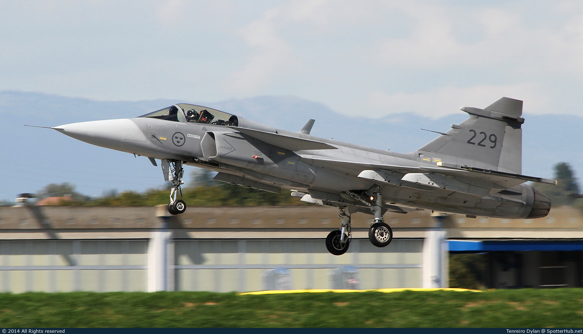 Photo of 39229 - Saab JAS 39C Gripen operated by Swedish Air Force