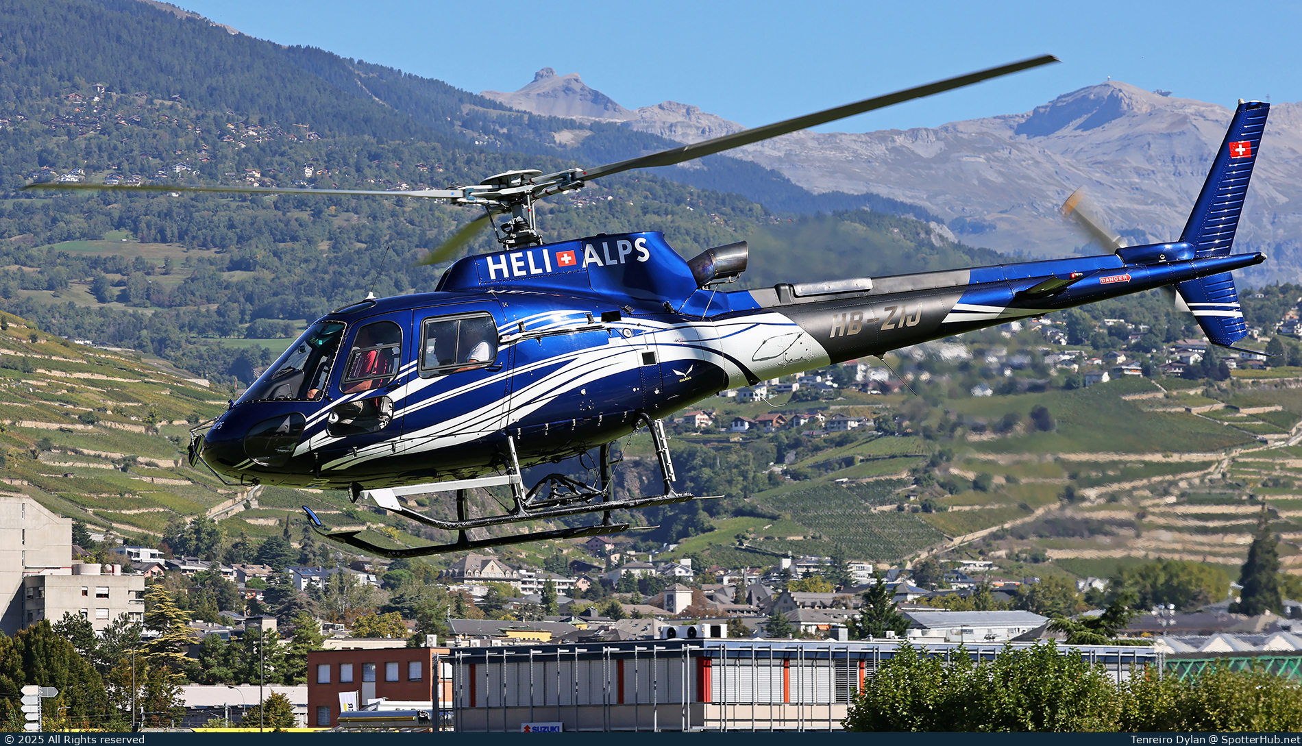 Photo of HB-ZIJ - Eurocopter AS350B3 Écureuil operated by Héli-Alpes