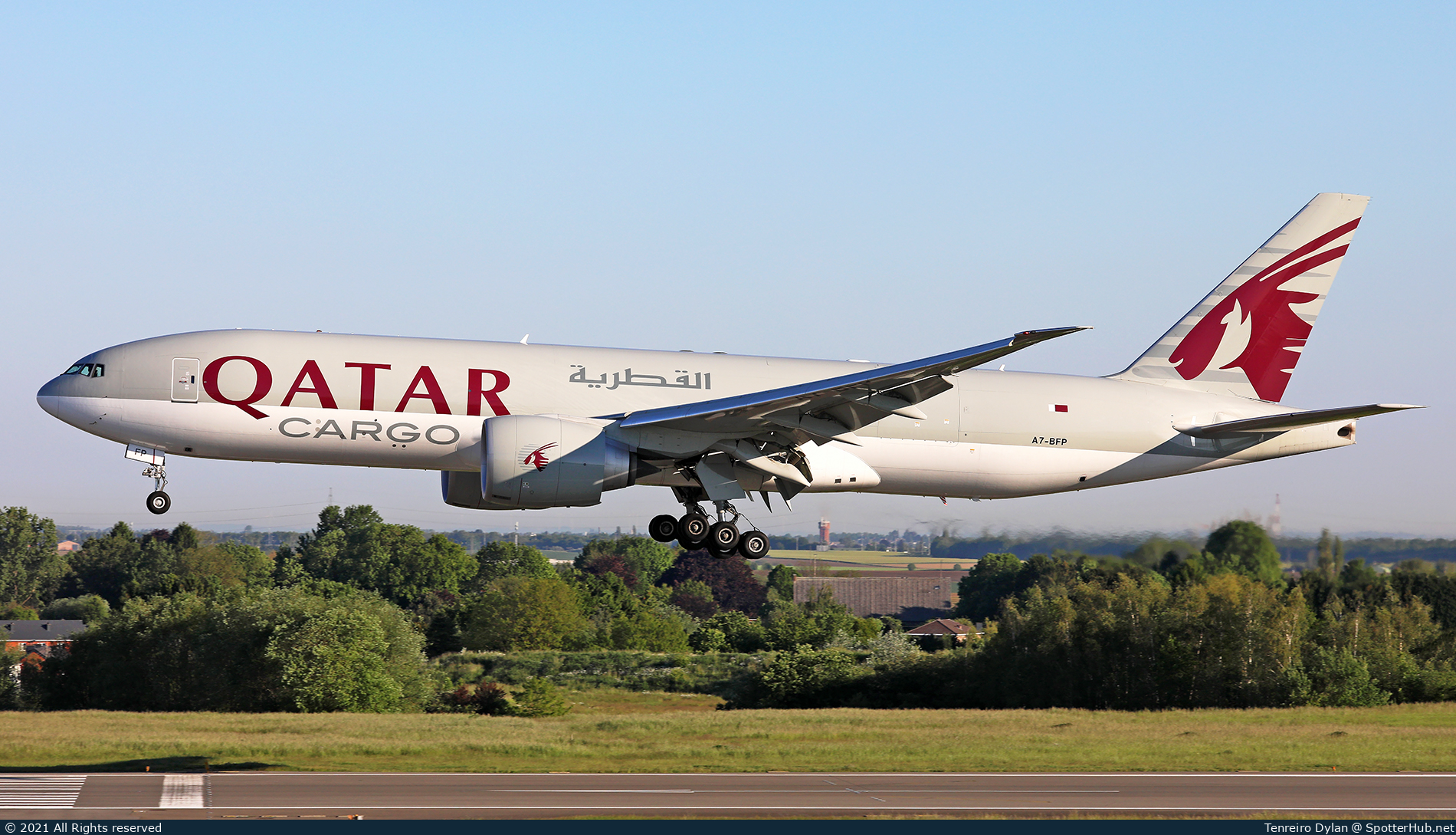 Photo of A7-BFP - Boeing 777-F operated by Qatar Airways Cargo