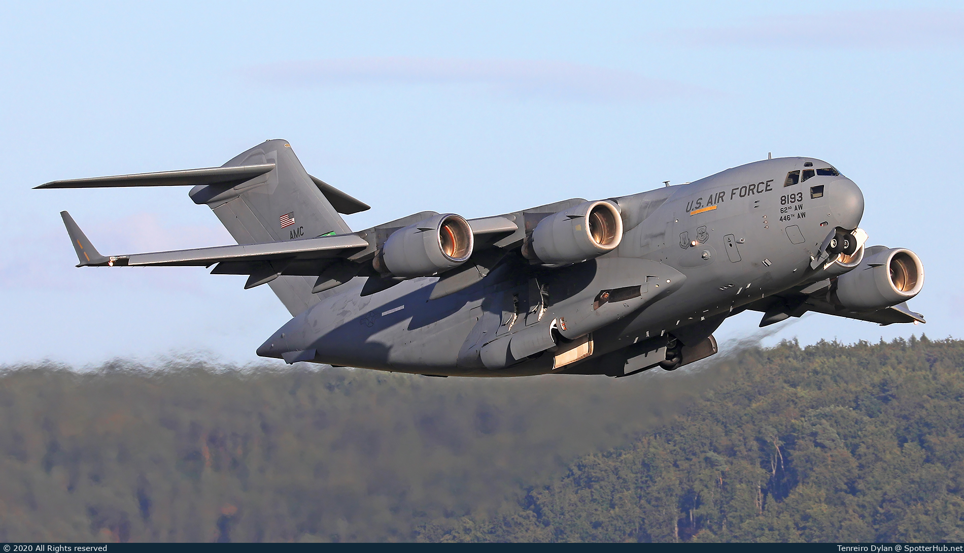 Photo of 08-8193 - Boeing C-17A Globemaster III operated by US Air Force