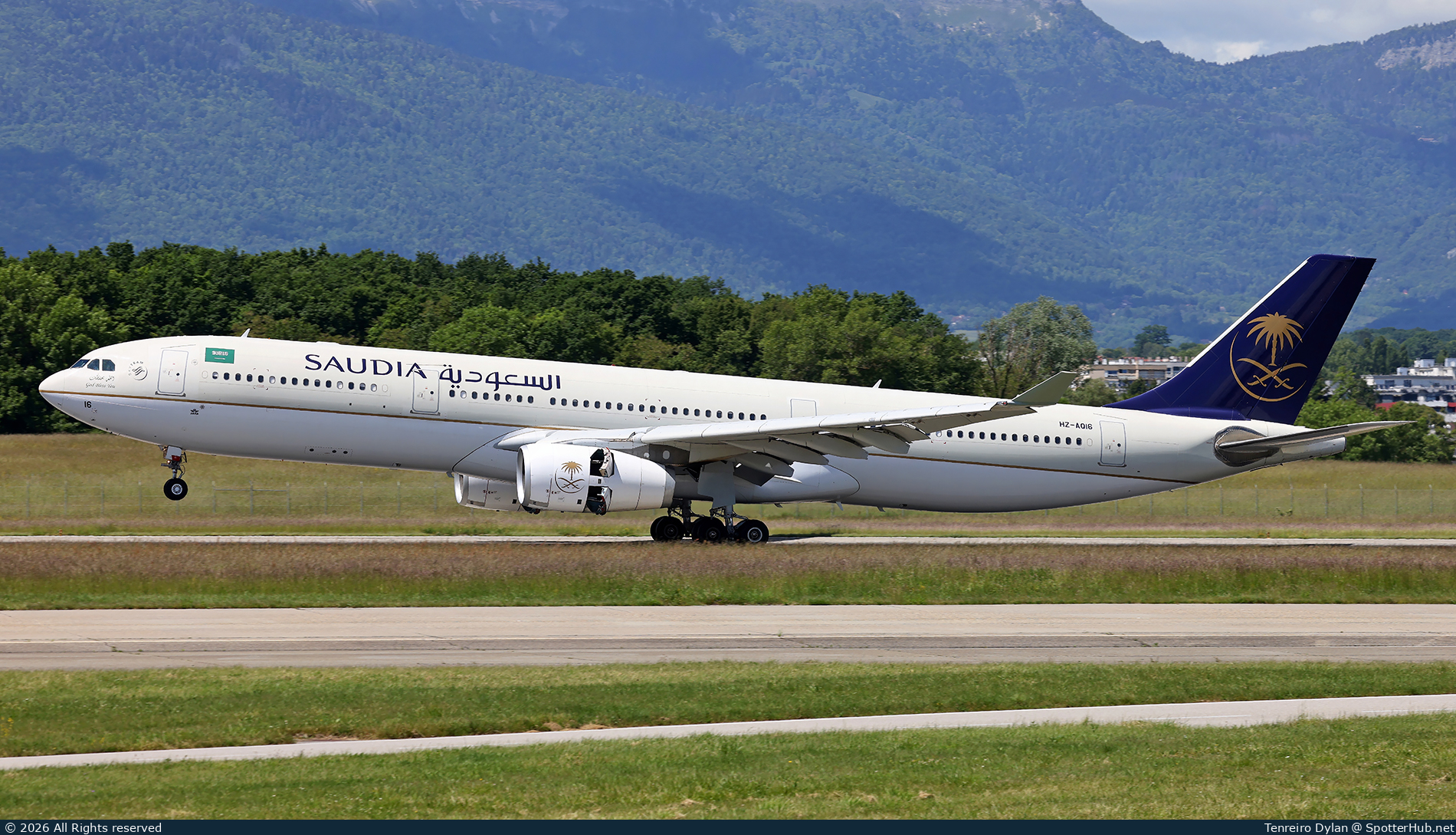 Photo of HZ-AQ16 - Airbus A330-343 operated by Saudia