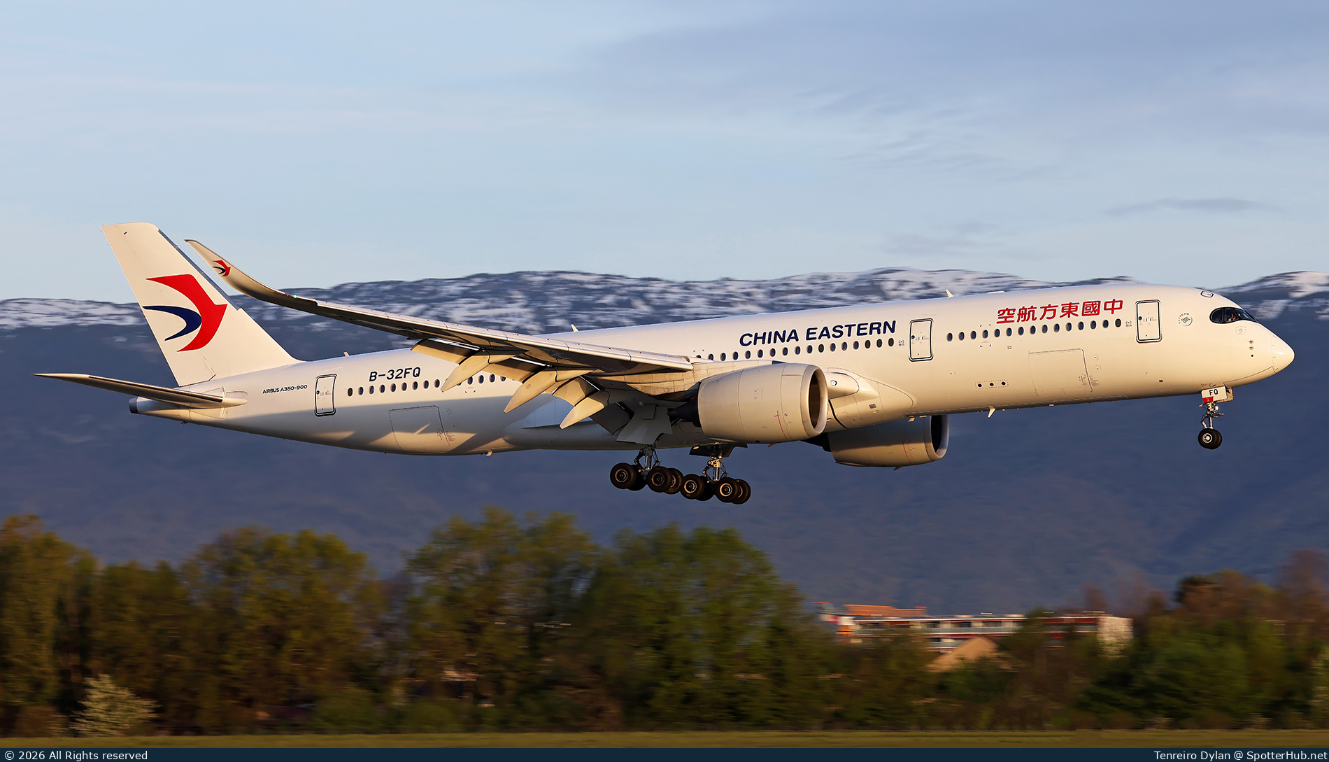 Photo of B-32FQ - Airbus A350-941 operated by China Eastern Airlines