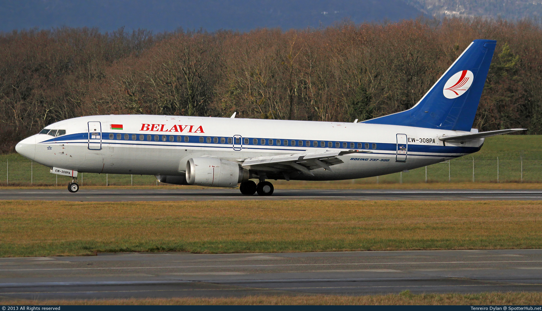 Photo of EW-308PA - Boeing 737-3K2 operated by Belavia