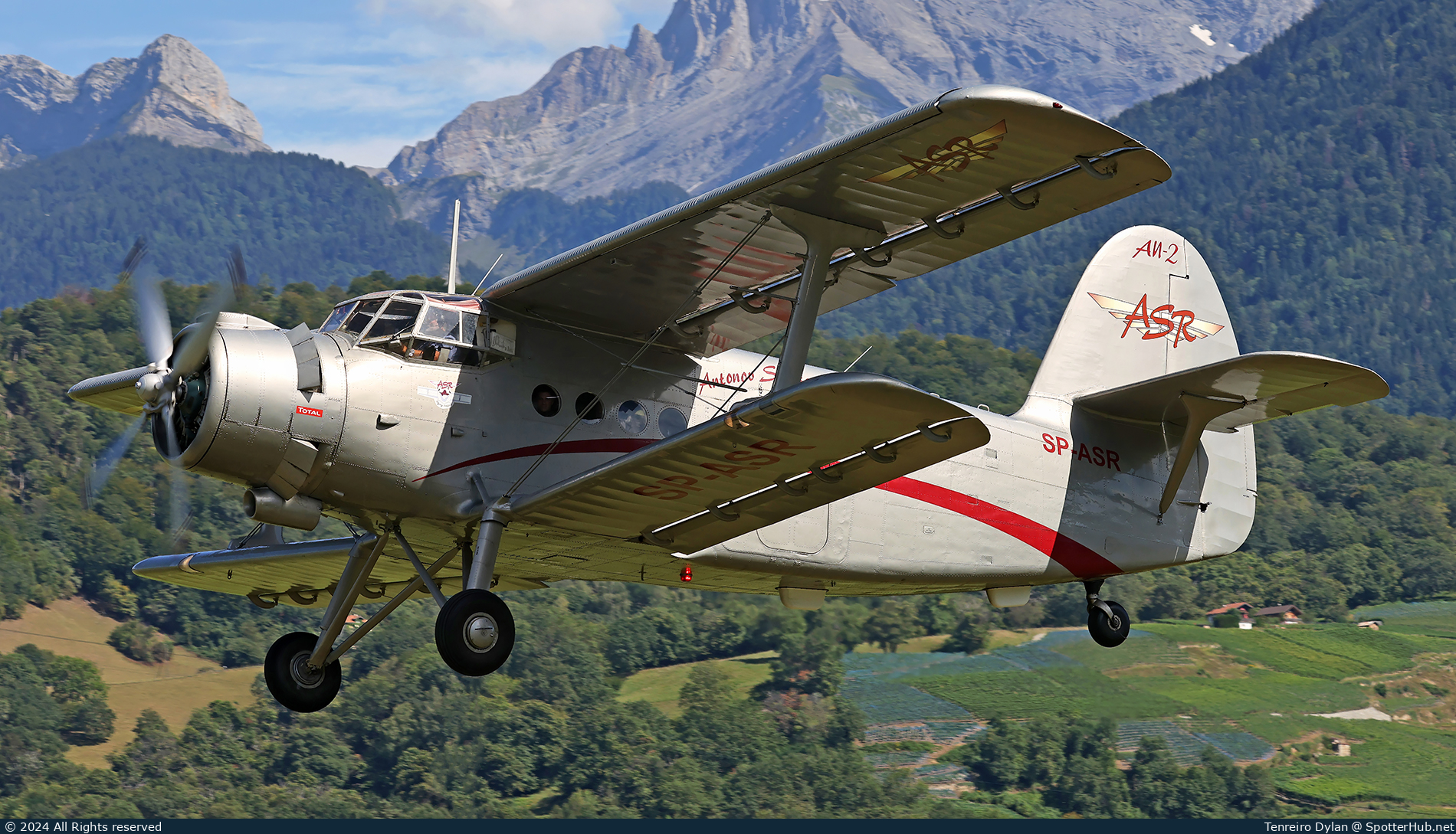 Photo of SP-ASR - PZL-Mielec An-2TP operated by Antonov Suisse Romande