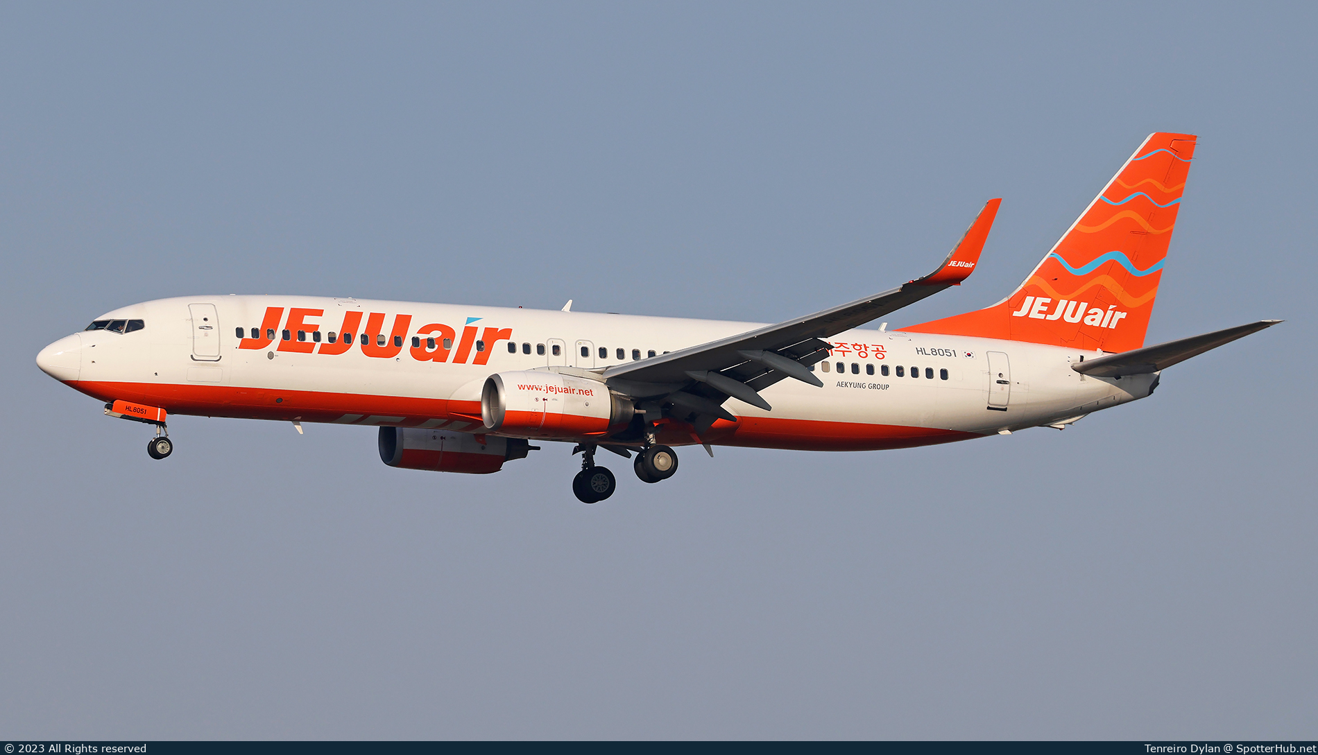 Photo of HL8051 - Boeing 737-8AS operated by Jeju Air