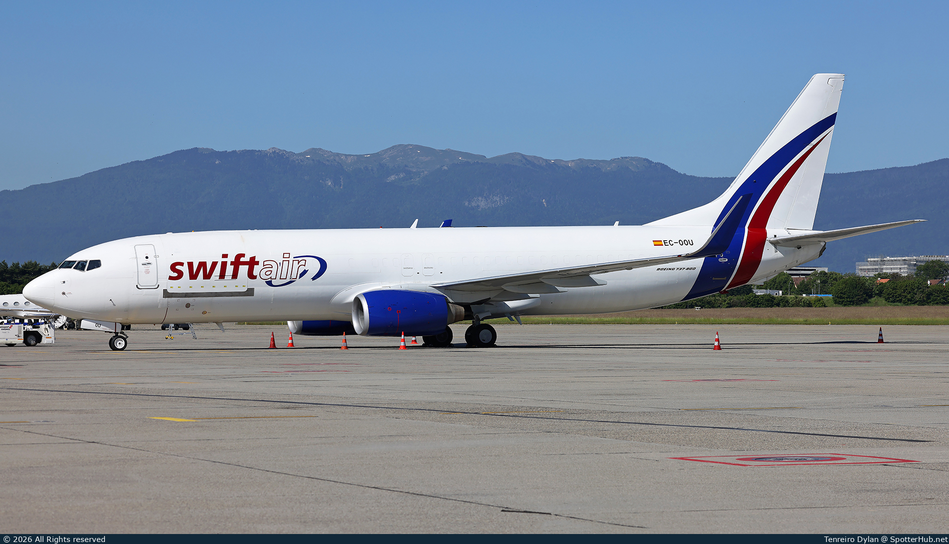 Photo of EC-OOU - Boeing 737-8FE(BDSF) operated by Swiftair