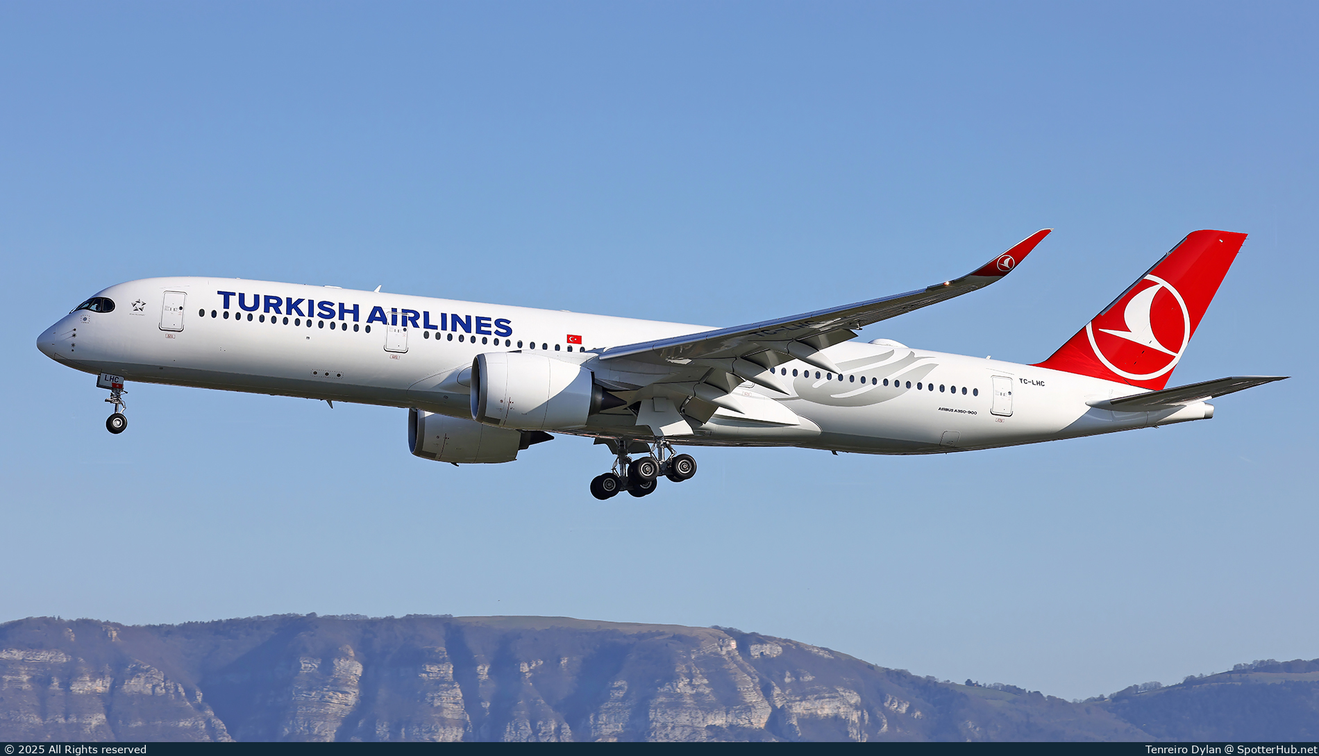 Photo of TC-LHC - Airbus A350-941 operated by Turkish Airlines
