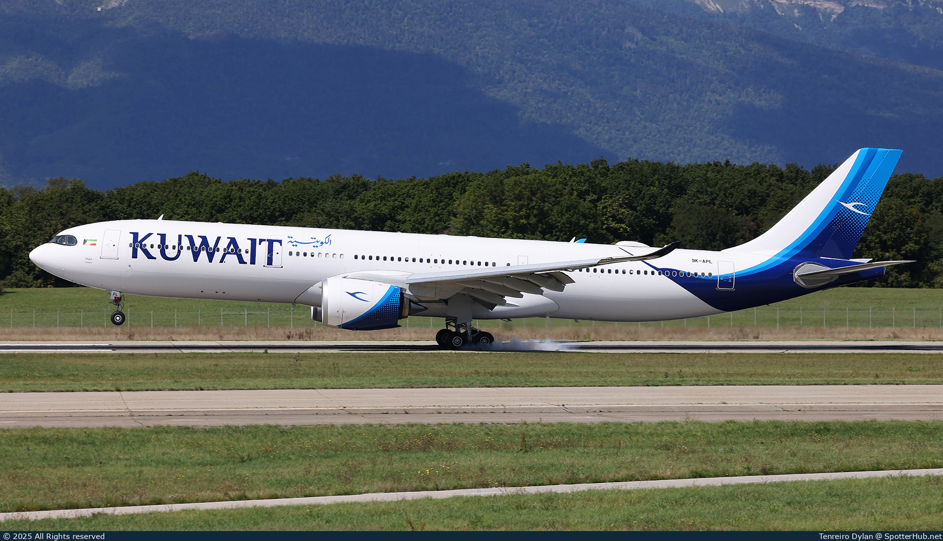 Photo of 9K-APL - Airbus A330-941 operated by Kuwait Airways