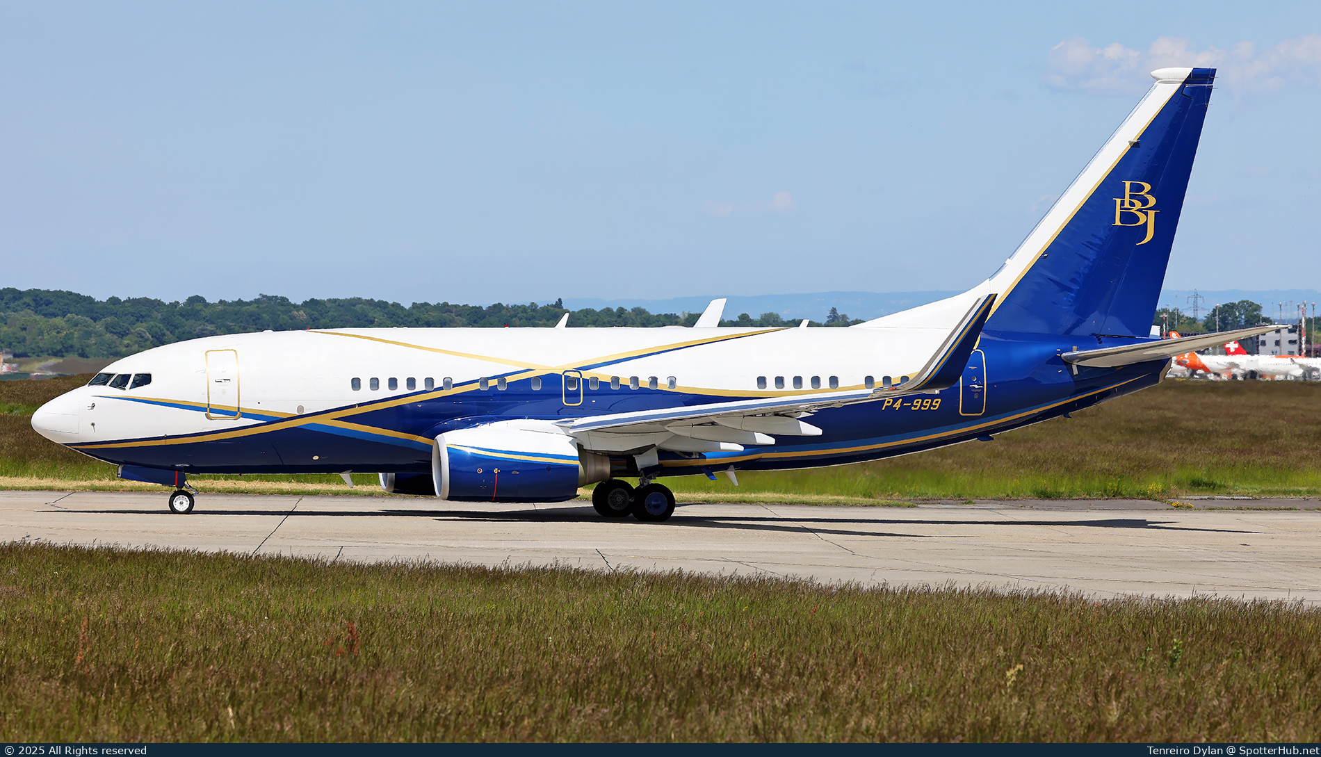 Photo of P4-999 - Boeing 737-7BC(BBJ) operated by Bestfly Aruba