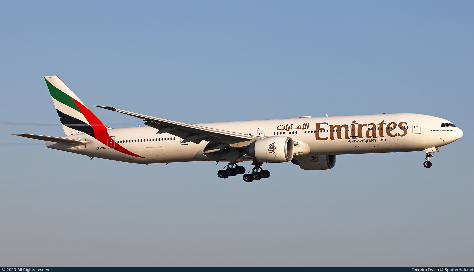 Photo of A6-EGL - Boeing 777-31H(ER) operated by Emirates