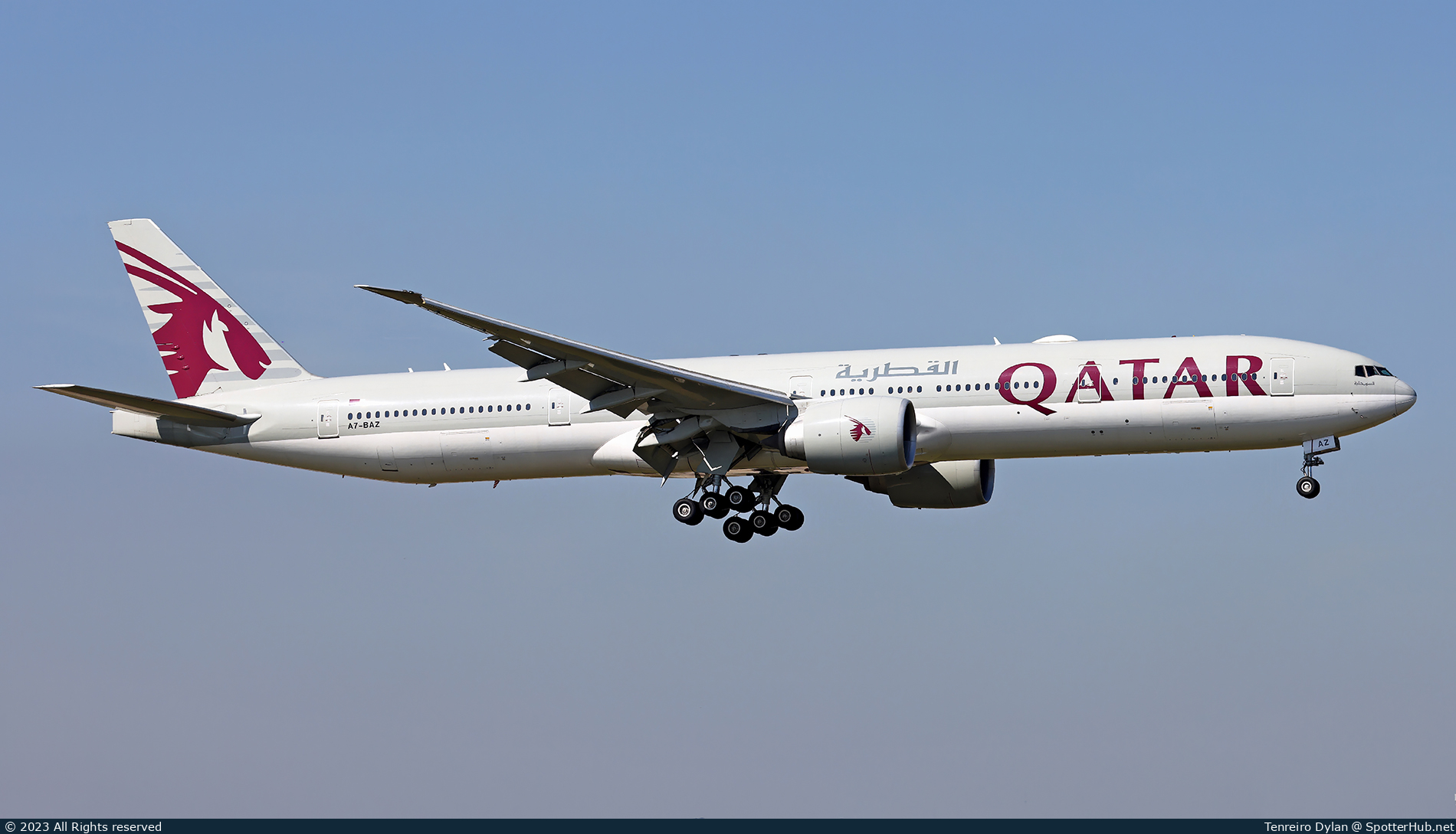 Photo of A7-BAZ - Boeing 777-3DZ(ER) operated by Qatar Airways