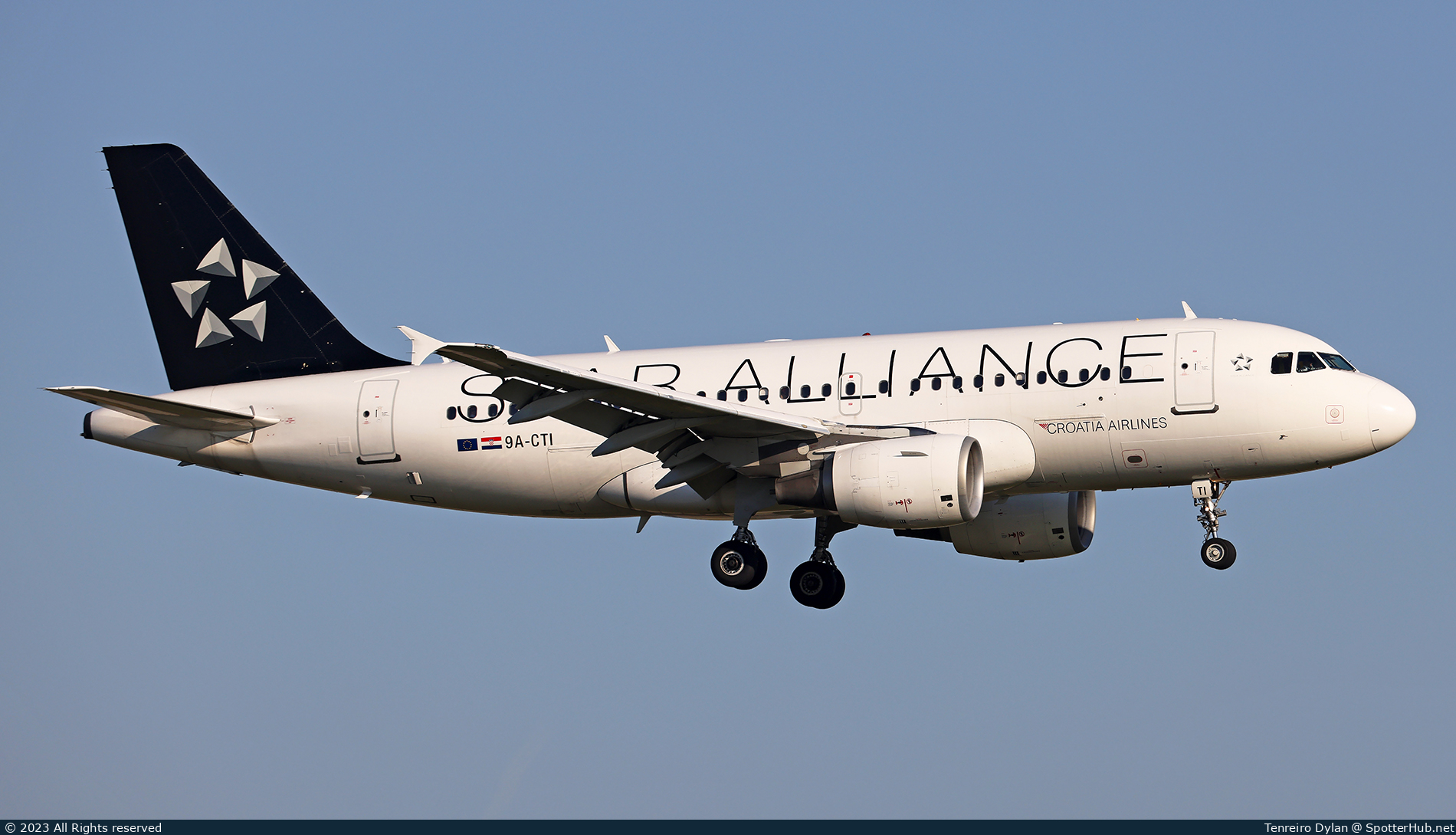 Photo of 9A-CTI - Airbus A319-112 operated by Croatia Airlines
