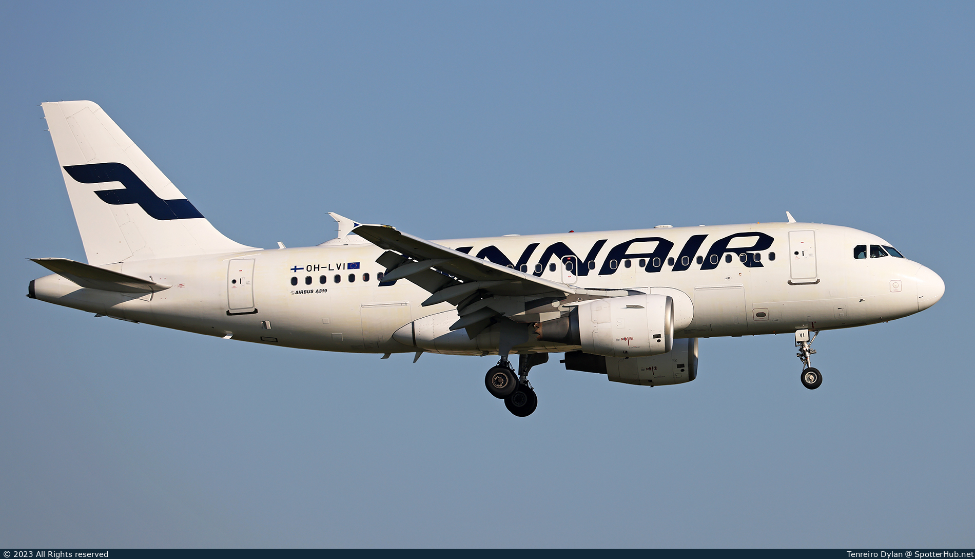 Photo of OH-LVI - Airbus A319-112 operated by Finnair