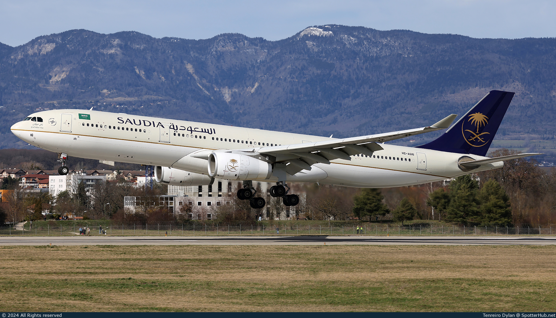 Photo of HZ-AQ16 - Airbus A330-343 operated by Saudia