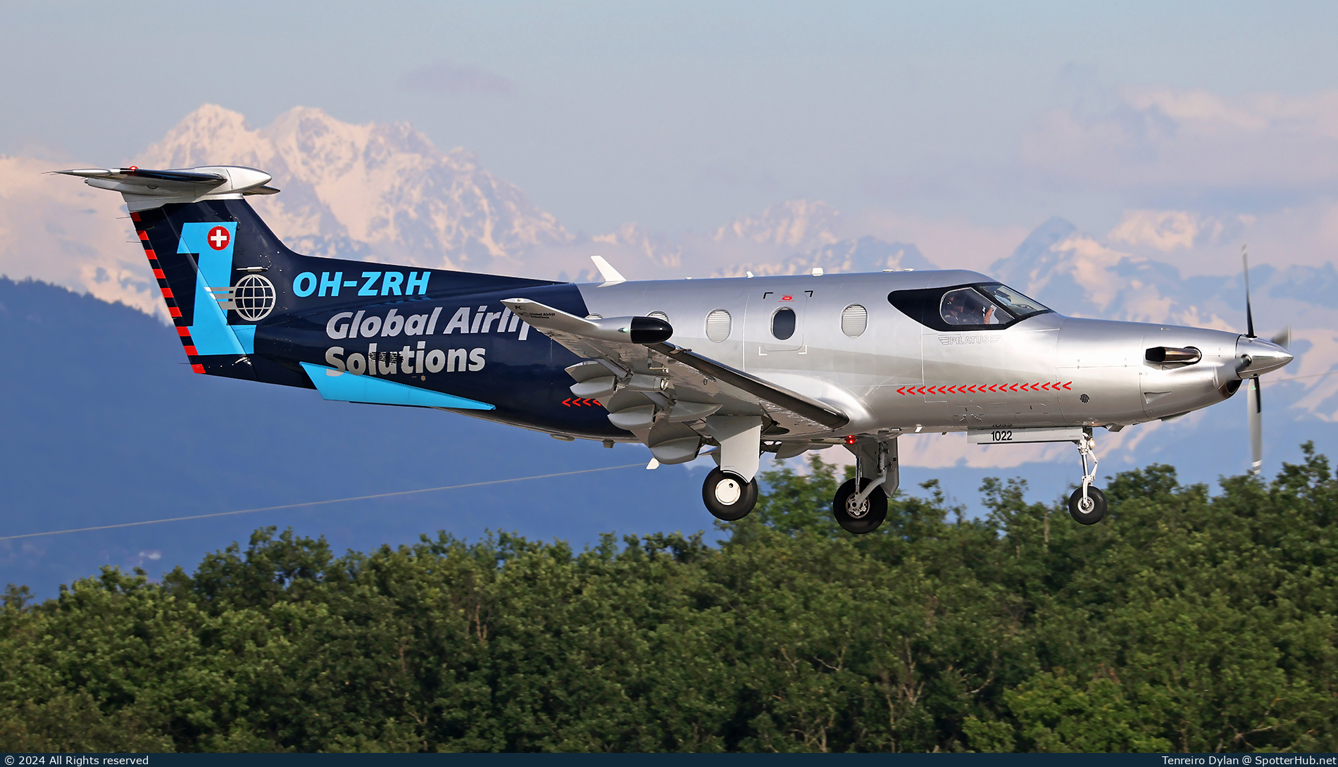 Photo of OH-ZRH - Pilatus PC-12 NG operated by Fly 7 Finland