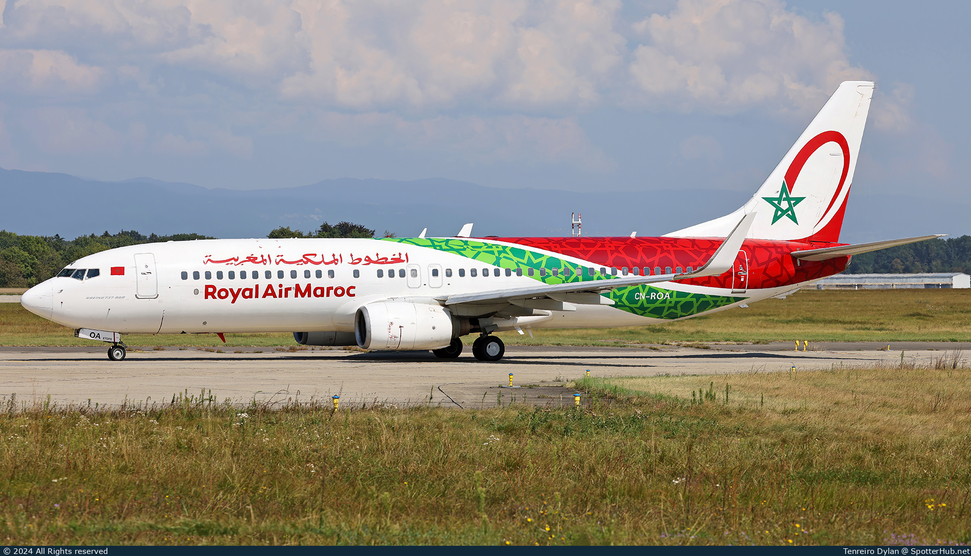 Photo of CN-ROA - Boeing 737-8B6 operated by Royal Air Maroc