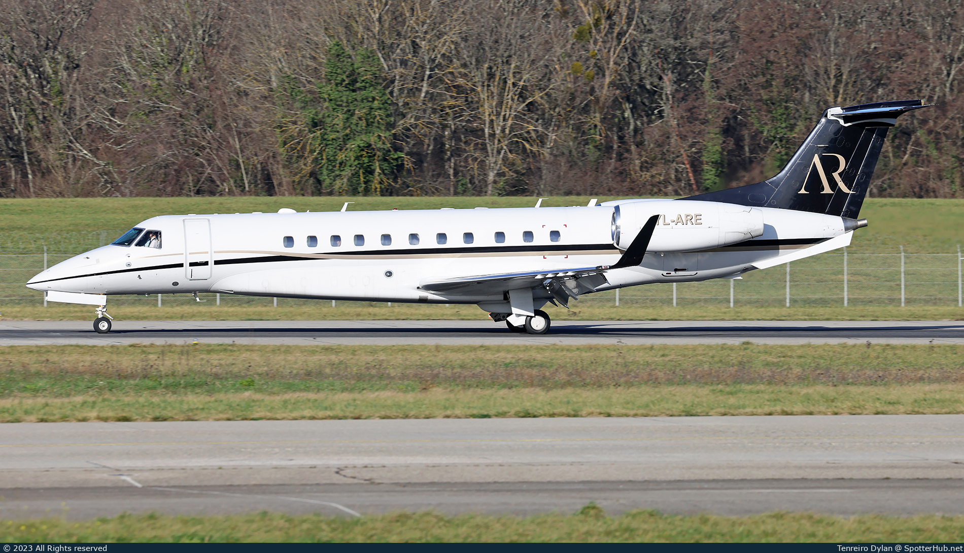 Photo of YL-ARE - Embraer Legacy 600 operated by Union Aviation
